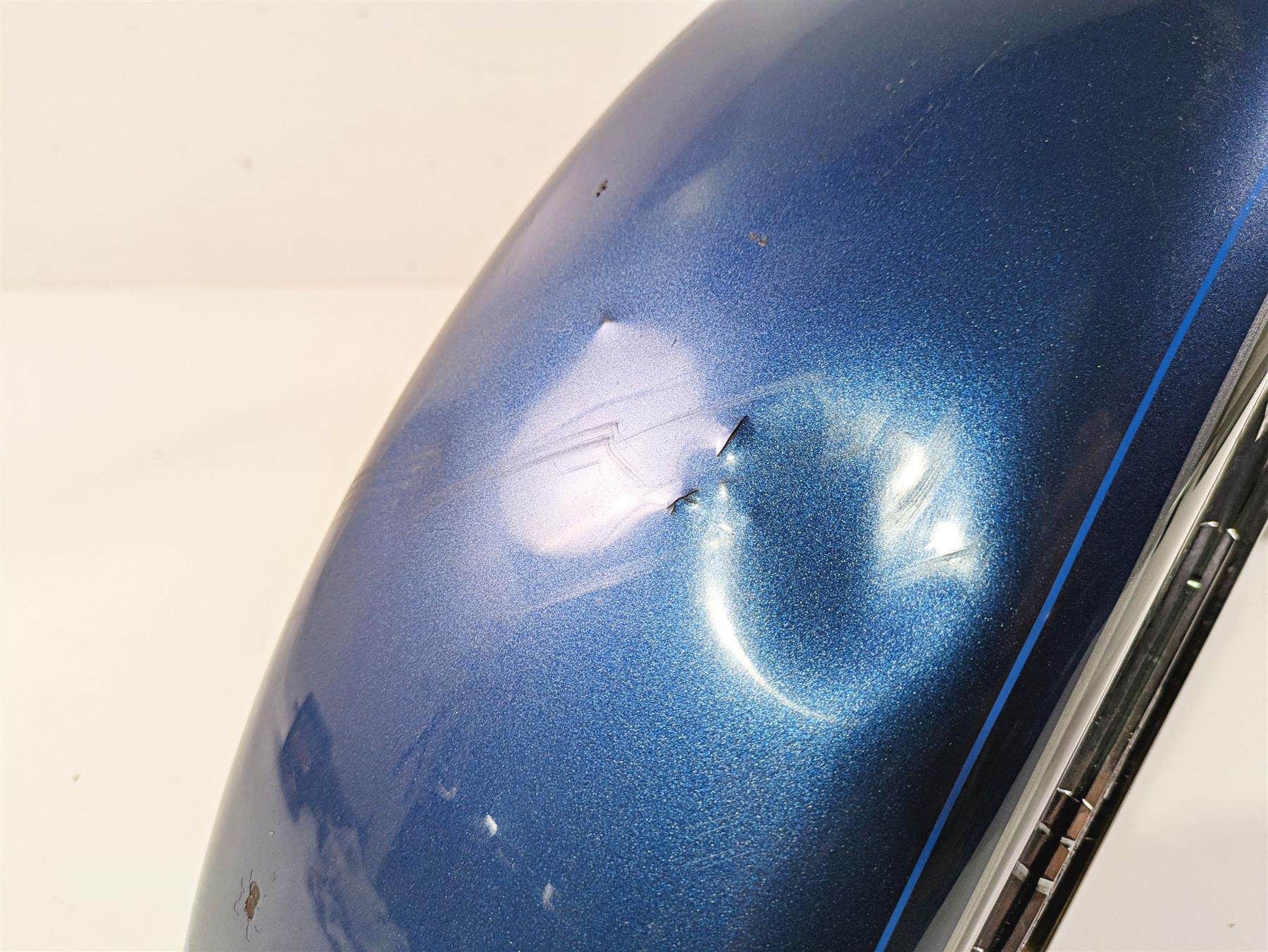 2018 Harley FLHCS Softail Heritage 115th Front Fender 2-T Legend Blue 58900203 - Image 9