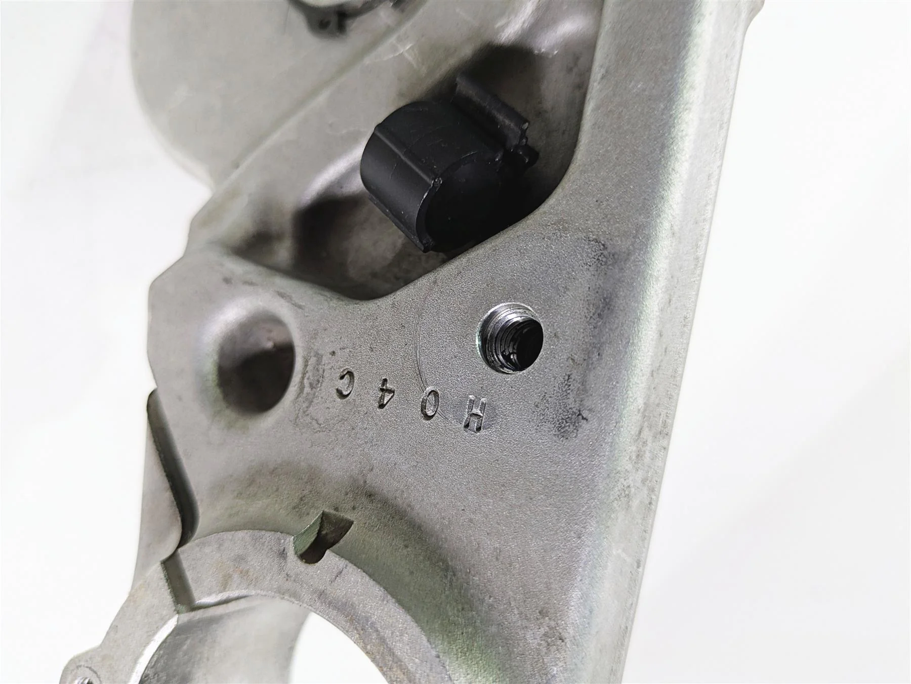 2018 Harley FLHCS Softail Heritage 115th Lower Triple Tree & Covers 45900181 - Image 8