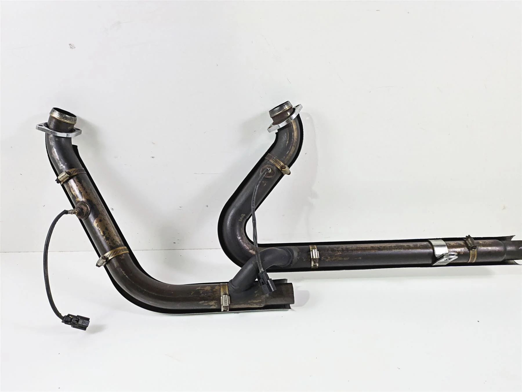 2018 Harley FLHCS Softail Heritage 115th Oem Exhaust Header Set 65600254 - Image 2