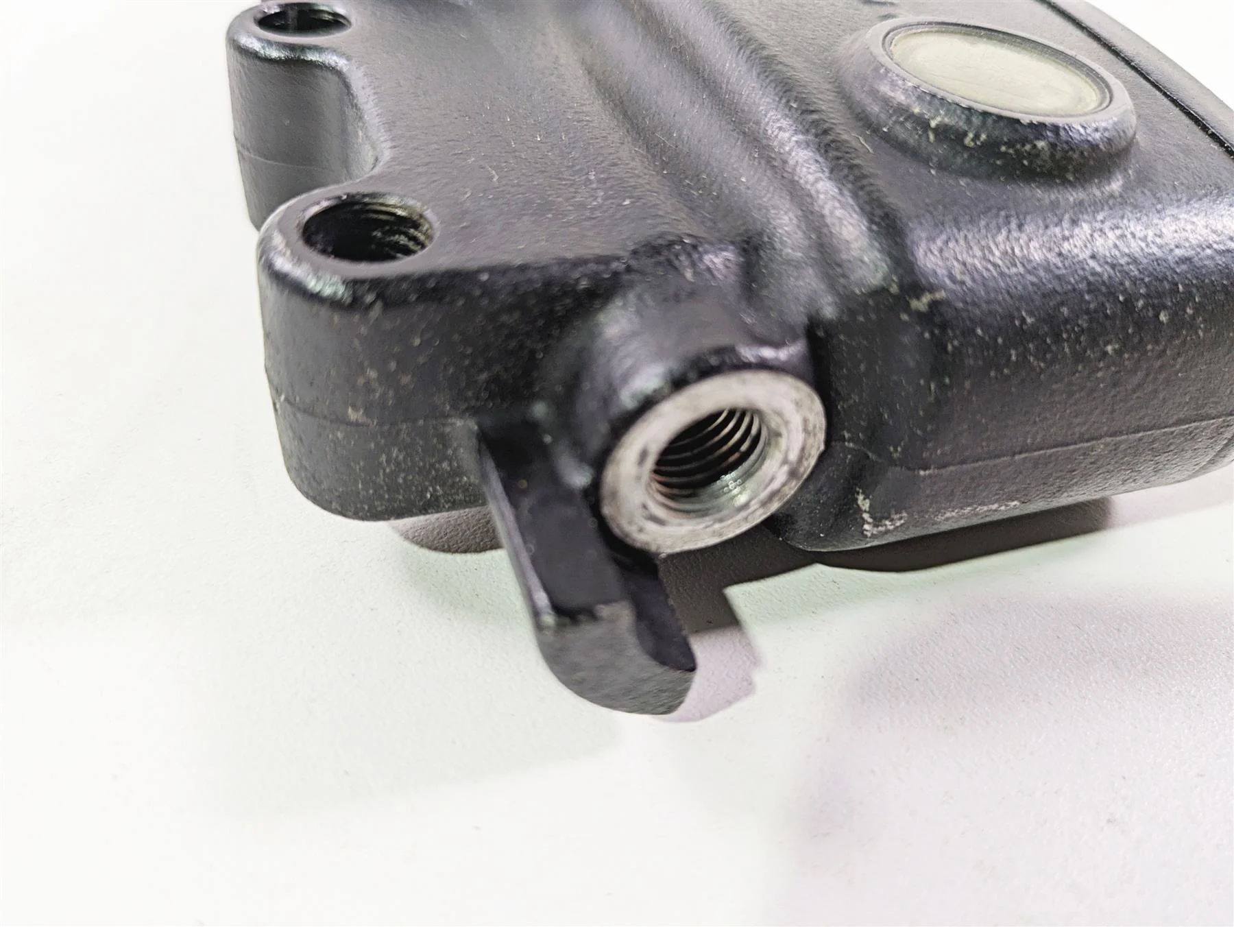 2018 Harley FLHCS Softail Heritage 115th Rear Brake Master Cylinder 5/8 41700460 - Image 9