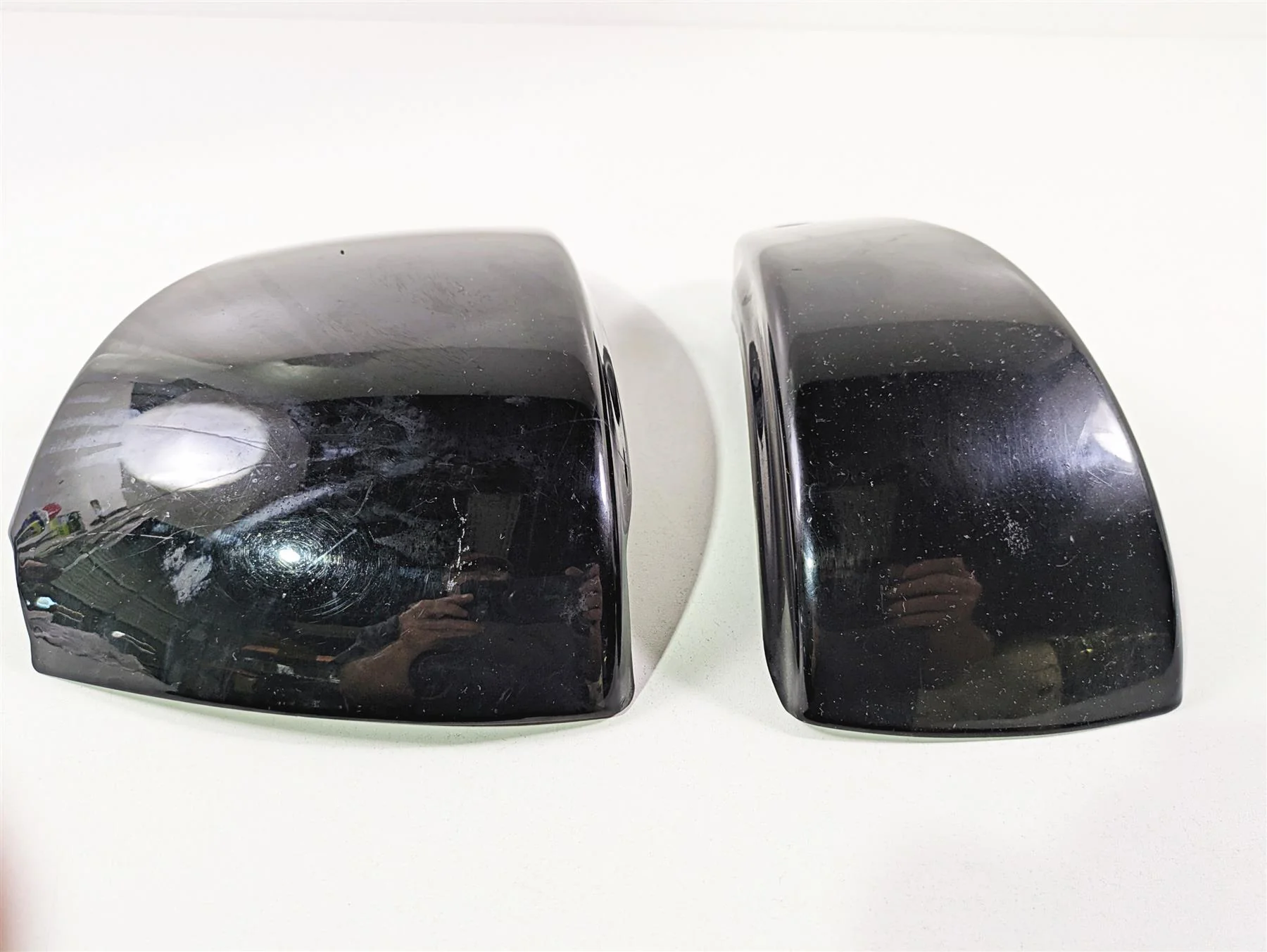 2018 Harley FLHCS Softail Heritage 115th Side Cover Fairing Set 69201505 - Image 2