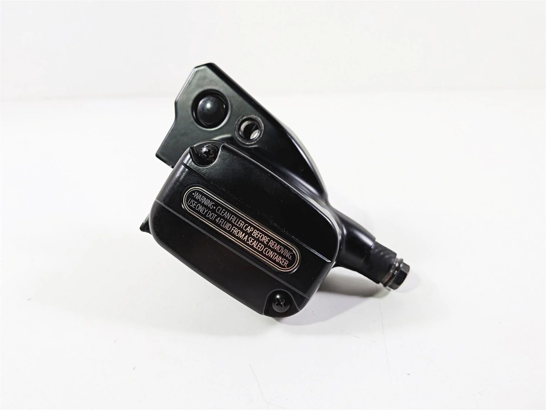 2018 Harley FLHTCU Touring Electra Glide Clutch Master Cylinder - Read 36700128A - Image 13