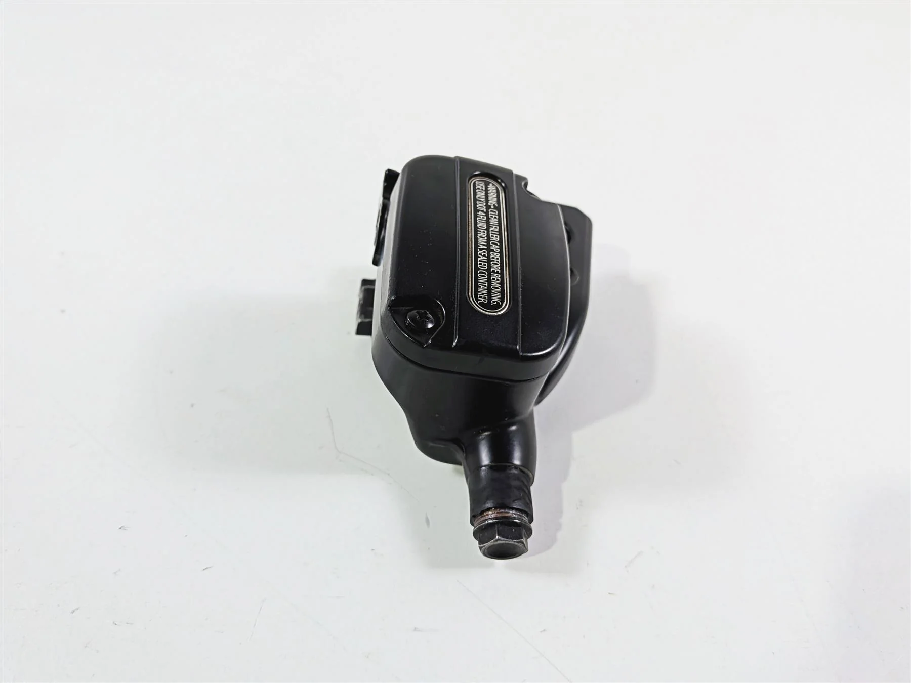 2018 Harley FLHTCU Touring Electra Glide Clutch Master Cylinder - Read 36700128A - Image 5