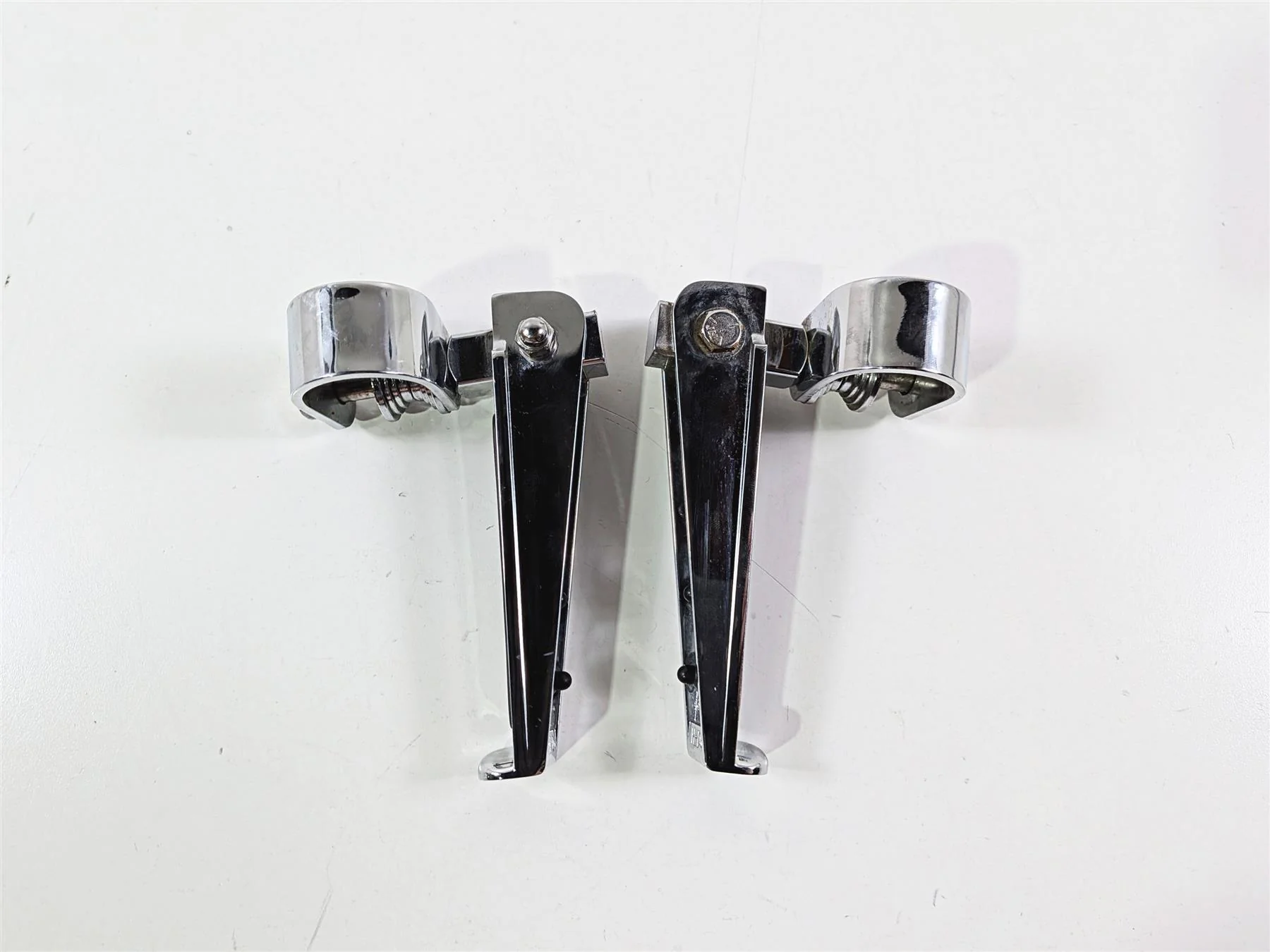 2018 Harley FLHTCU Touring Electra Glide Engine Guard Highway Peg Set  49144-86 - Image 10