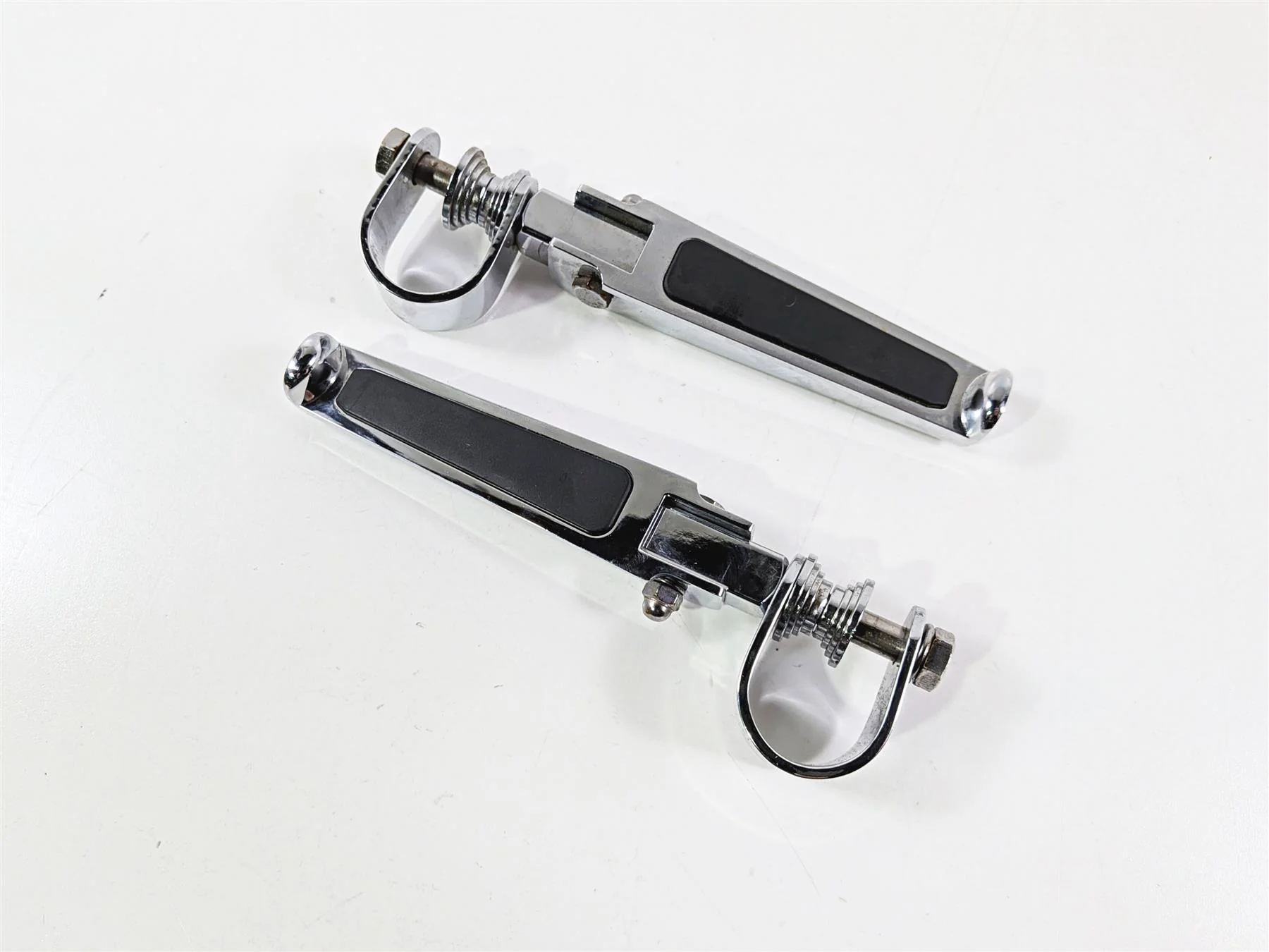 2018 Harley FLHTCU Touring Electra Glide Engine Guard Highway Peg Set  49144-86 - Image 12