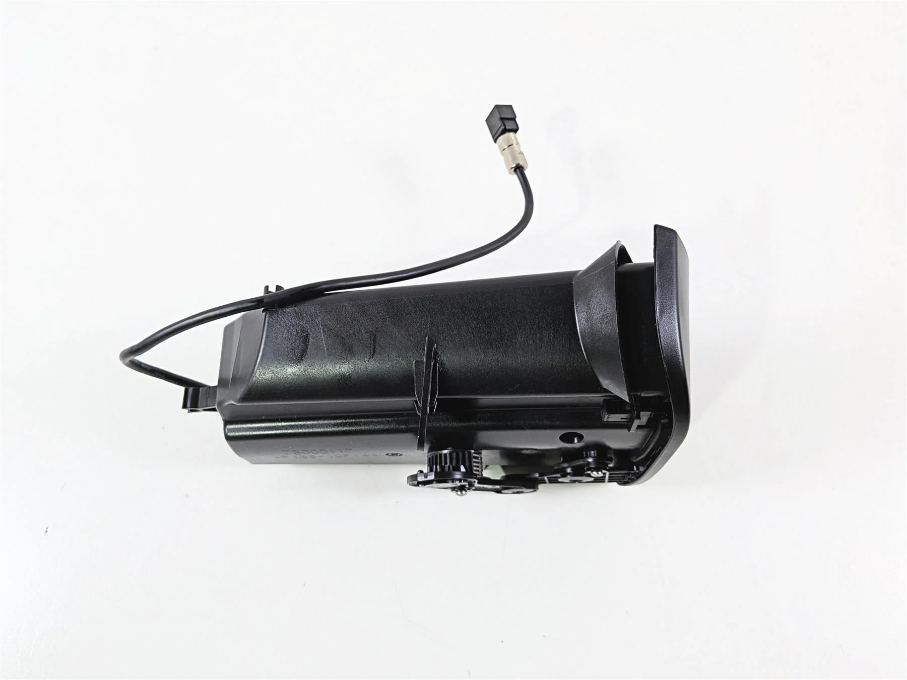 2018 Harley FLHTCU Touring Electra Glide Front Media Compartment Box 76000107