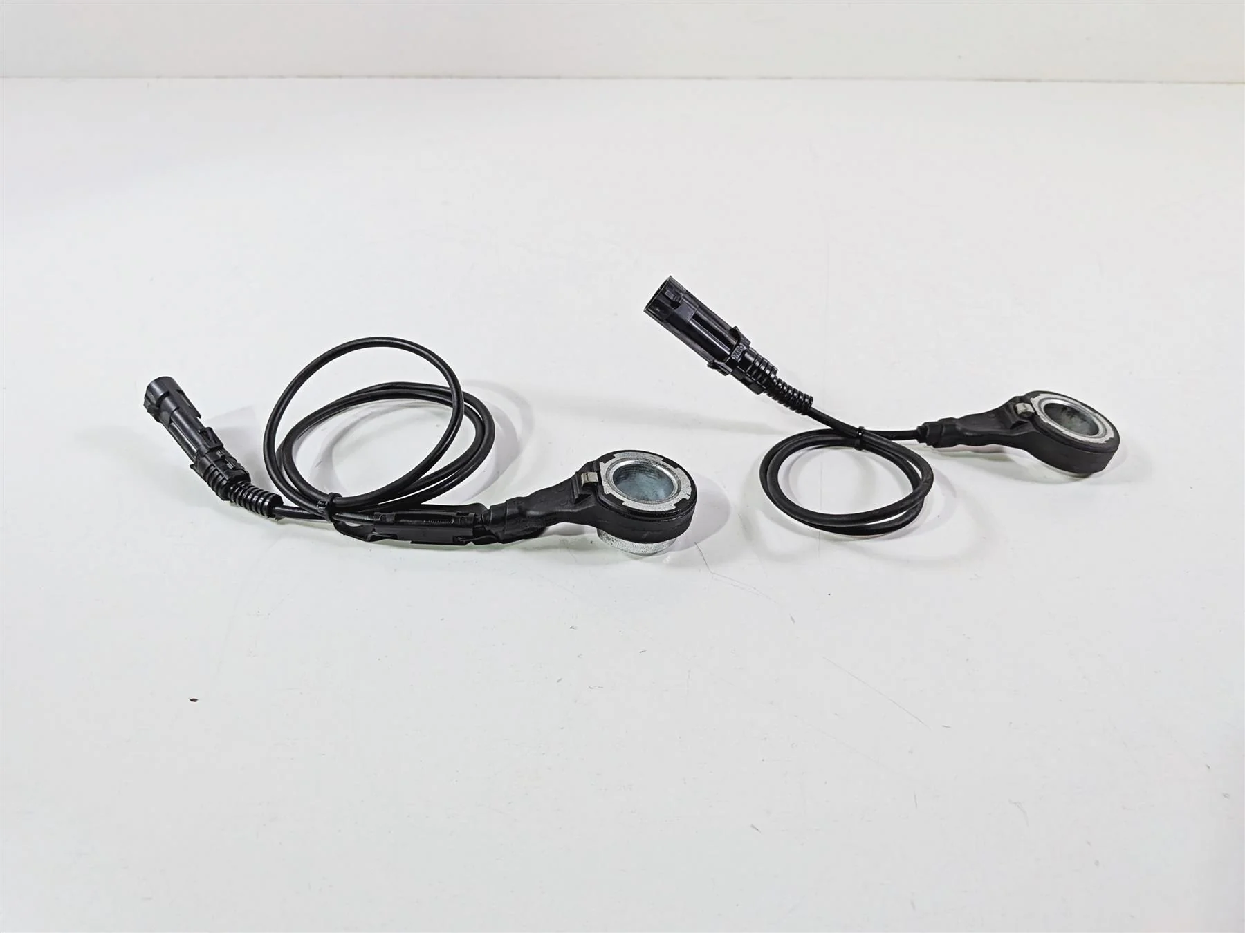 2018 Harley FLHTCU Touring Electra Glide Front Rear Abs Sensor Set 40615-08 - Image 3