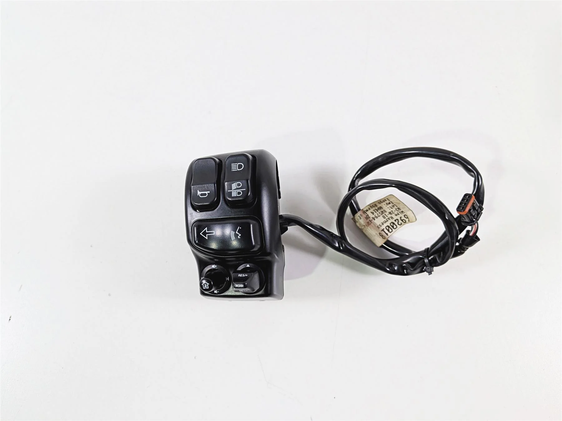2018 Harley FLHTCU Touring Electra Glide Left Control Switch - Read 71500128