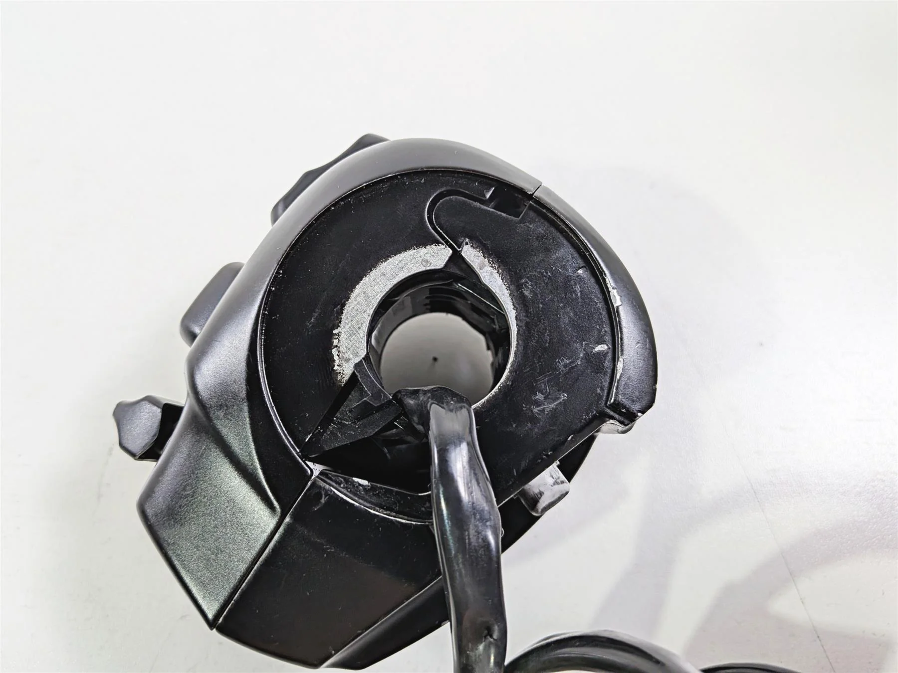 2018 Harley FLHTCU Touring Electra Glide Left Control Switch - Read 71500128 - Image 13