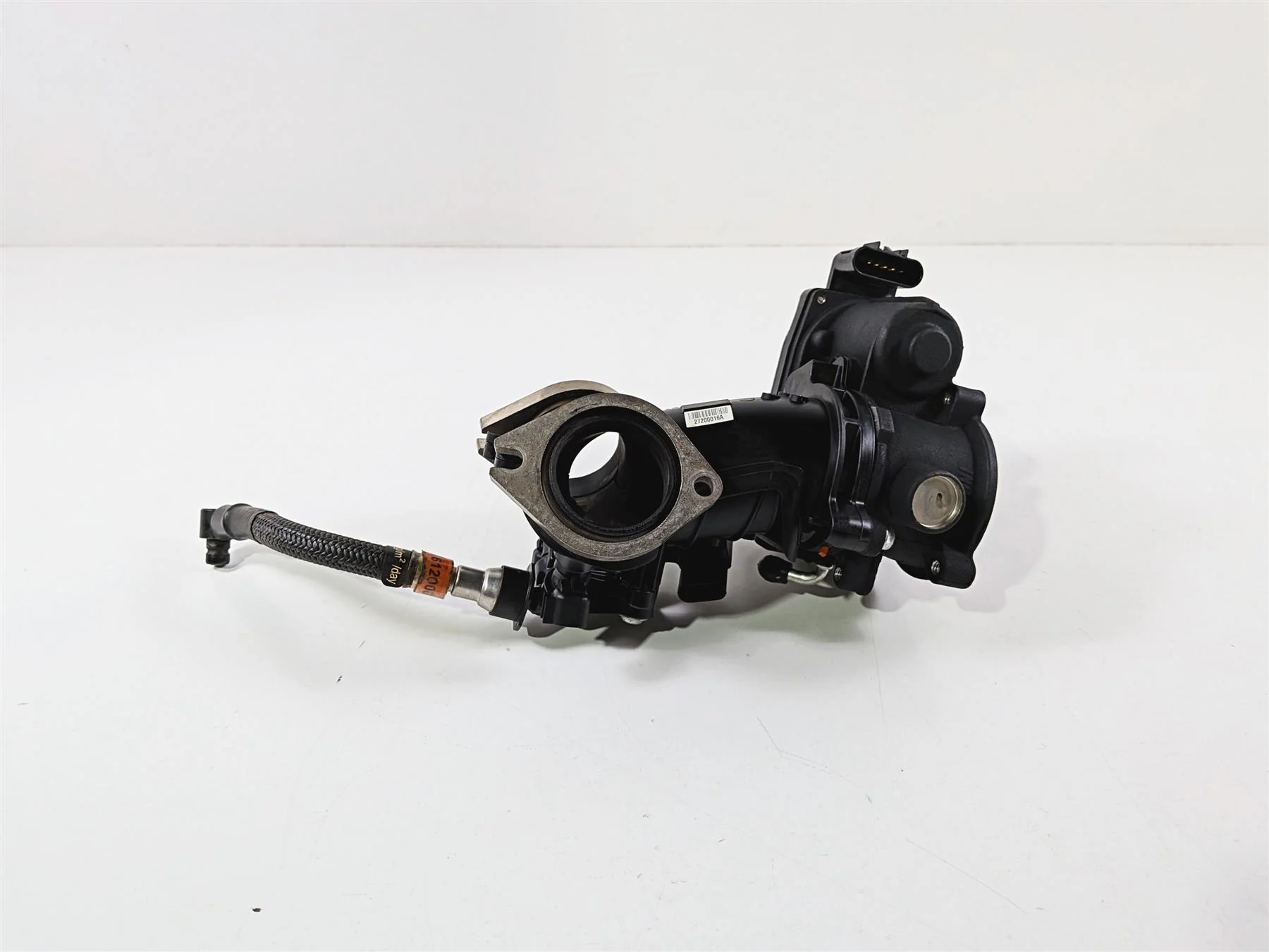 2018 Harley FLHTCU Touring Electra Glide Throttle Body Fuel Injectors 27300122 - Image 4