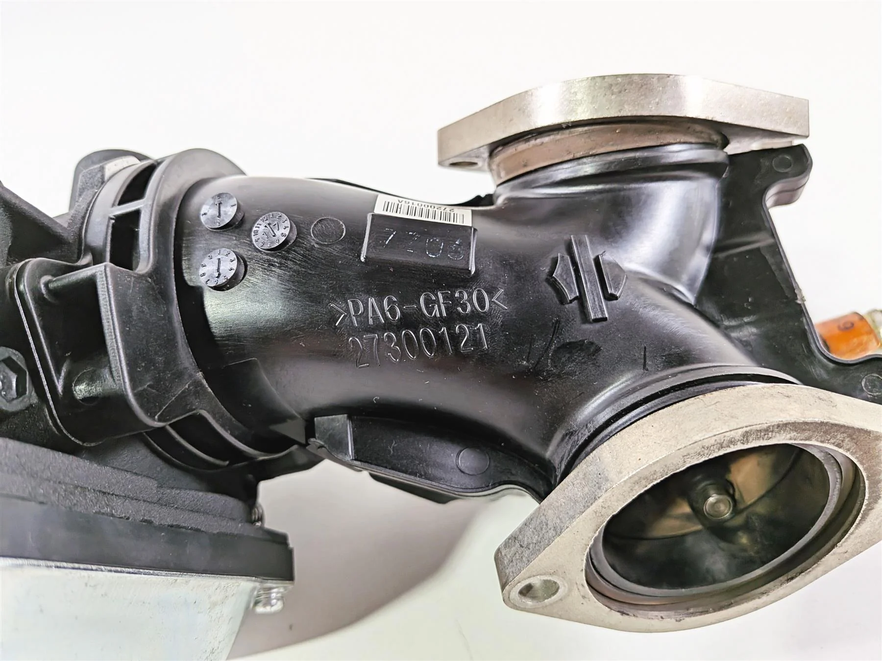 2018 Harley FLHTCU Touring Electra Glide Throttle Body Fuel Injectors 27300122 - Image 6
