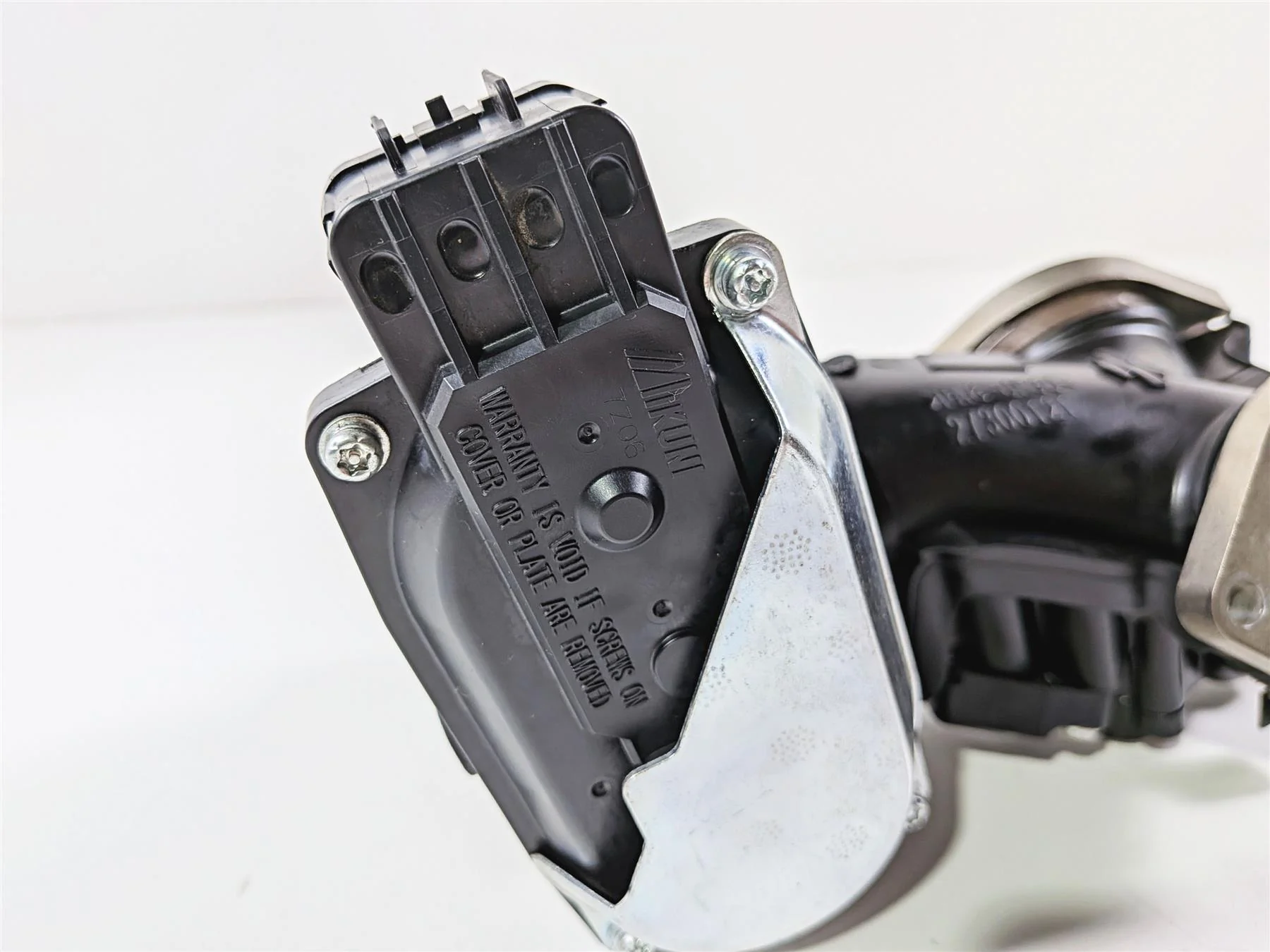 2018 Harley FLHTCU Touring Electra Glide Throttle Body Fuel Injectors 27300122 - Image 8