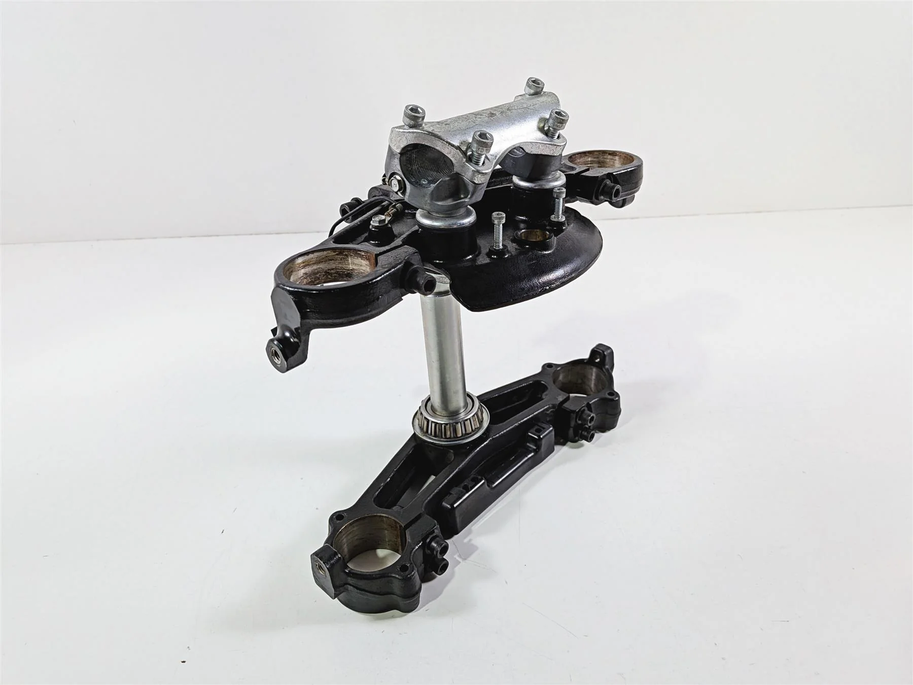 2018 Harley FLHTCU Touring Electra Glide Upper Lower Triple Tree 49mm 45900091A - Image 12