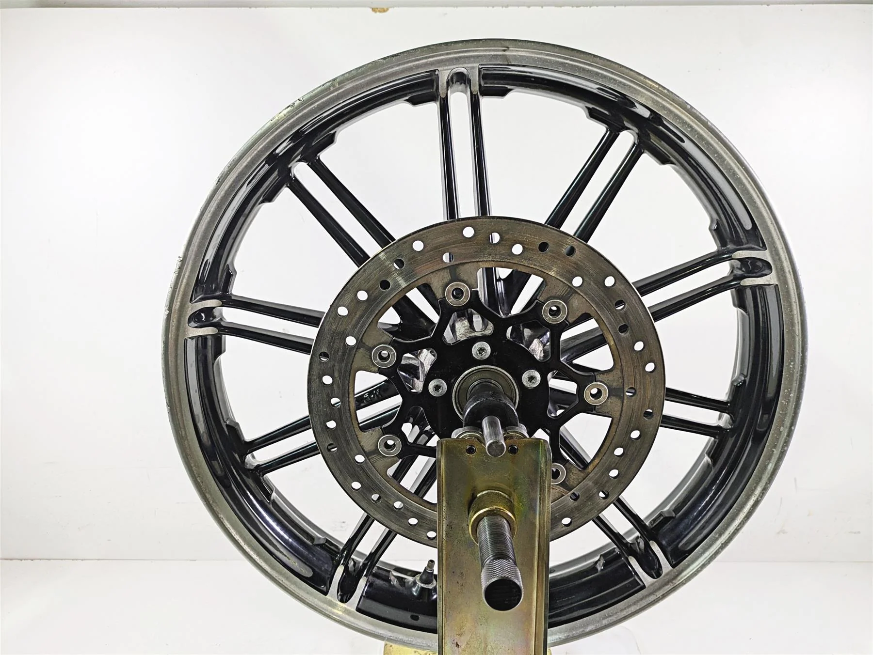 2018 Harley FXBR Softail Breakout Front 21x3.5 Wheel Rim - Dent Runout 43300433 - Image 5