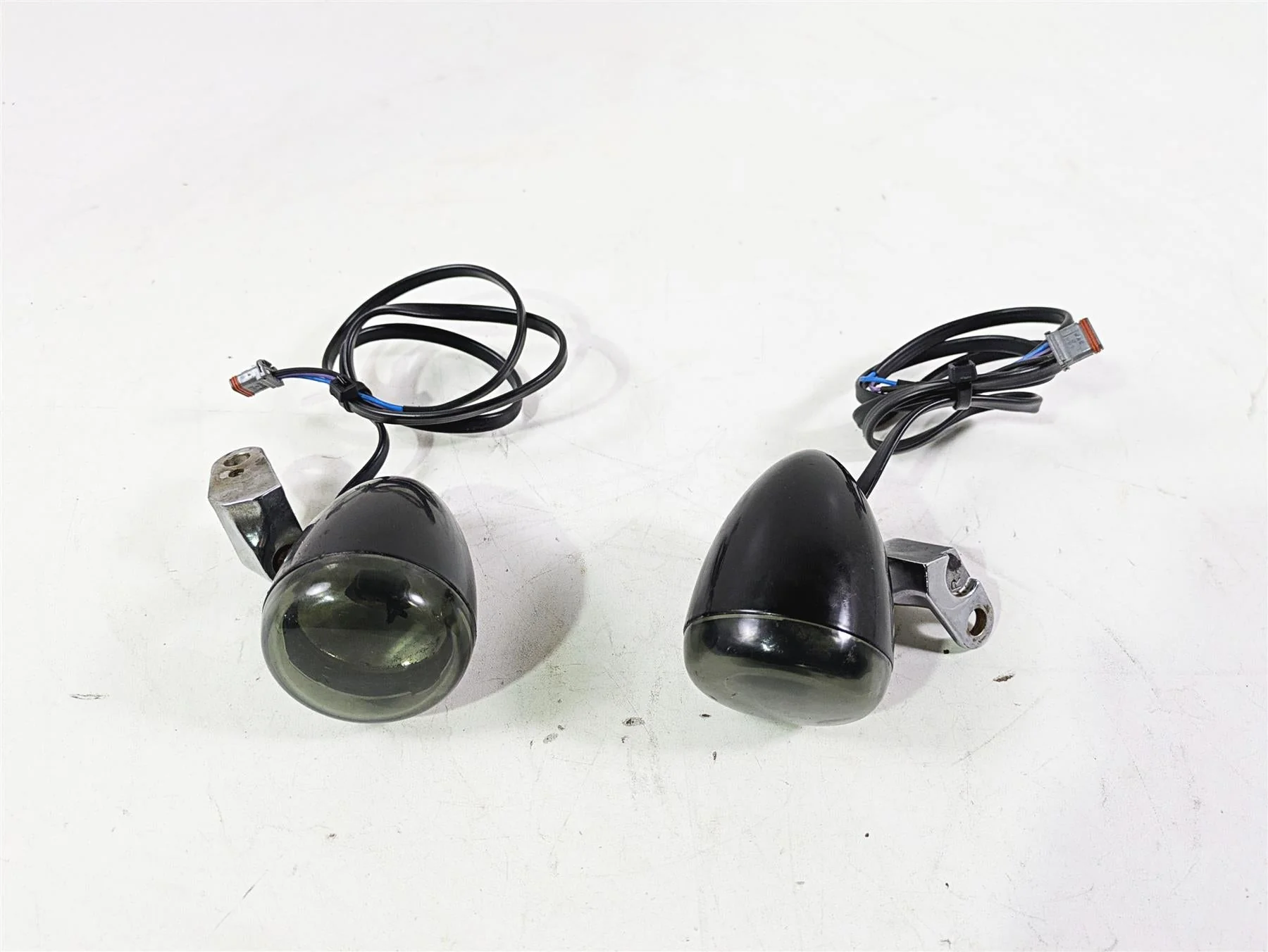 2018 Harley FXBR Softail Breakout Front Blinker Turn Signal Set -Read 67800523