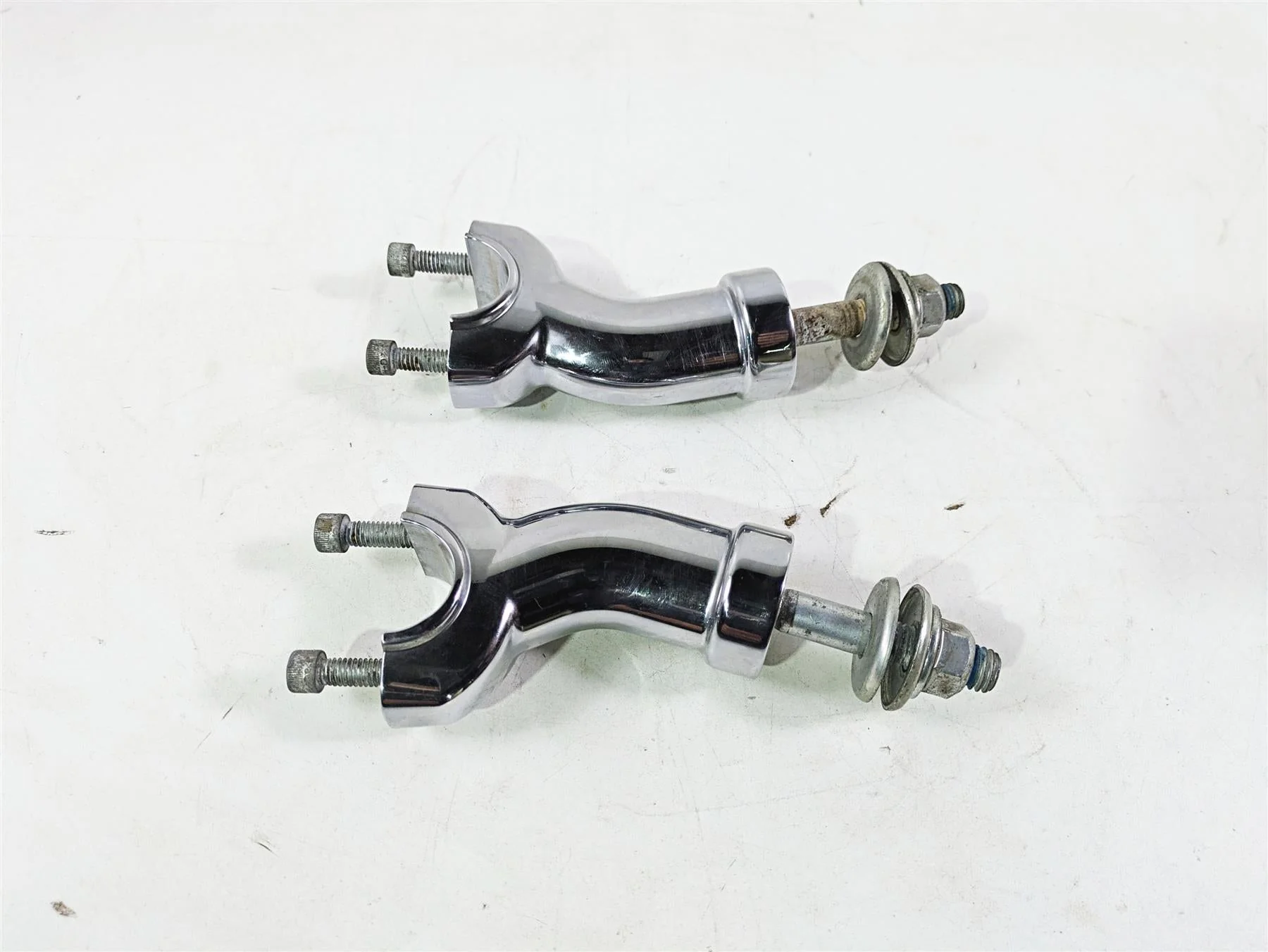 2018 Harley FXBR Softail Breakout Handlebar Handle Bar Risers Set 55900102 - Image 5