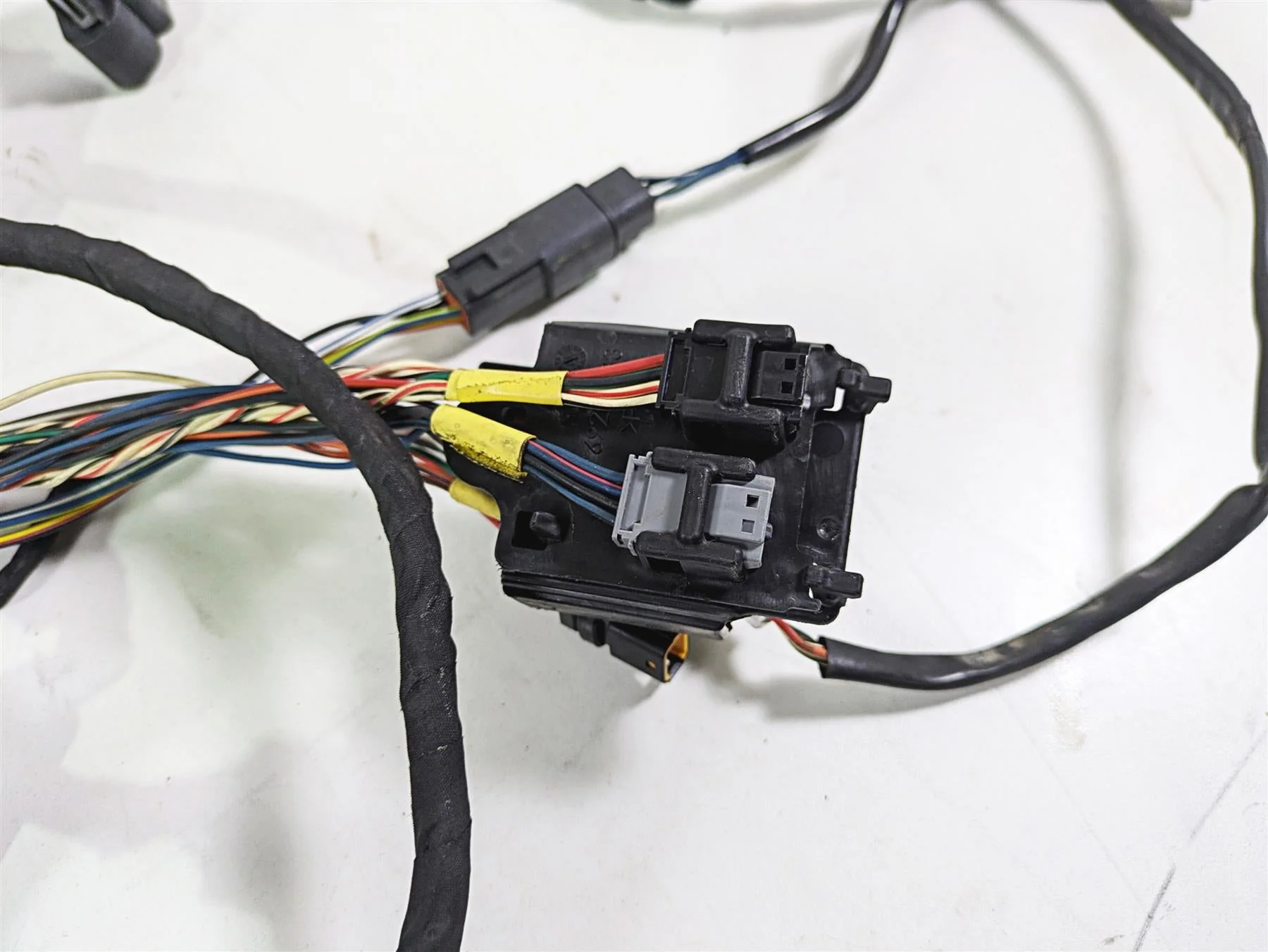 2018 Harley FXBR Softail Breakout Main Complete Wiring Harness - No Cut 69201492 - Image 12