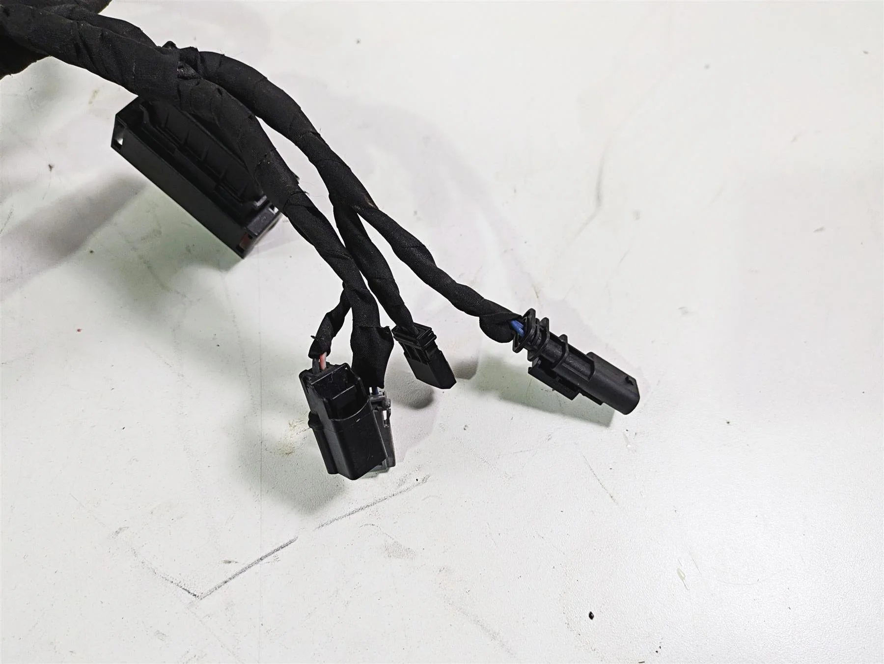 2018 Harley FXBR Softail Breakout Main Complete Wiring Harness - No Cut 69201492 - Image 8