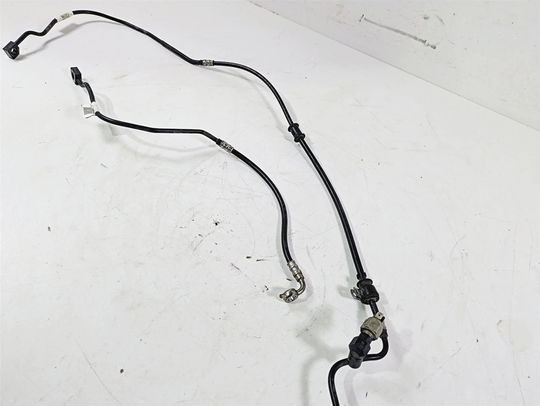 2018 Harley FXBR Softail Breakout Rear Abs Brake Line Set 41800602 41800603 - Image 12