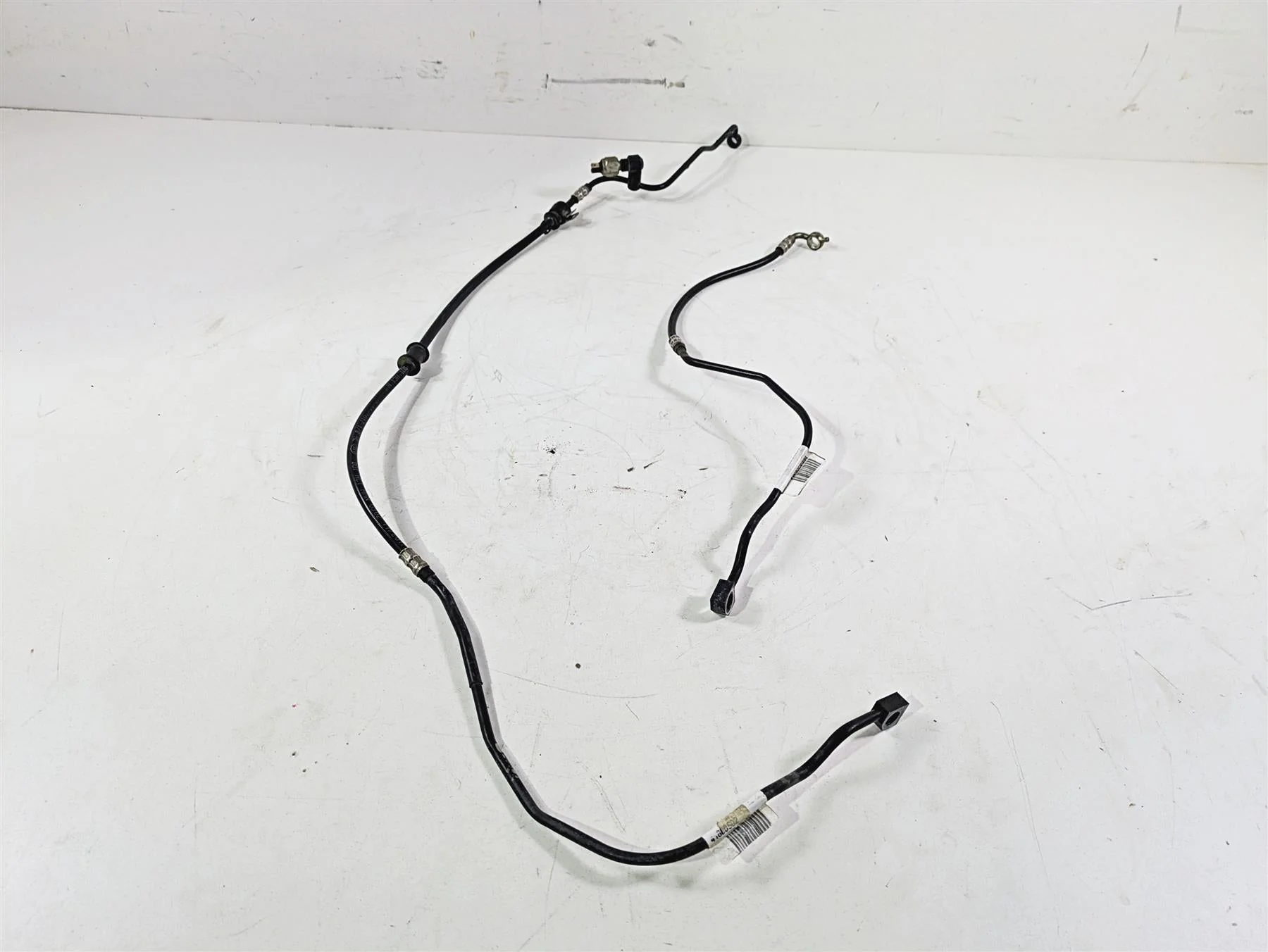 2018 Harley FXBR Softail Breakout Rear Abs Brake Line Set 41800602 41800603 - Image 2