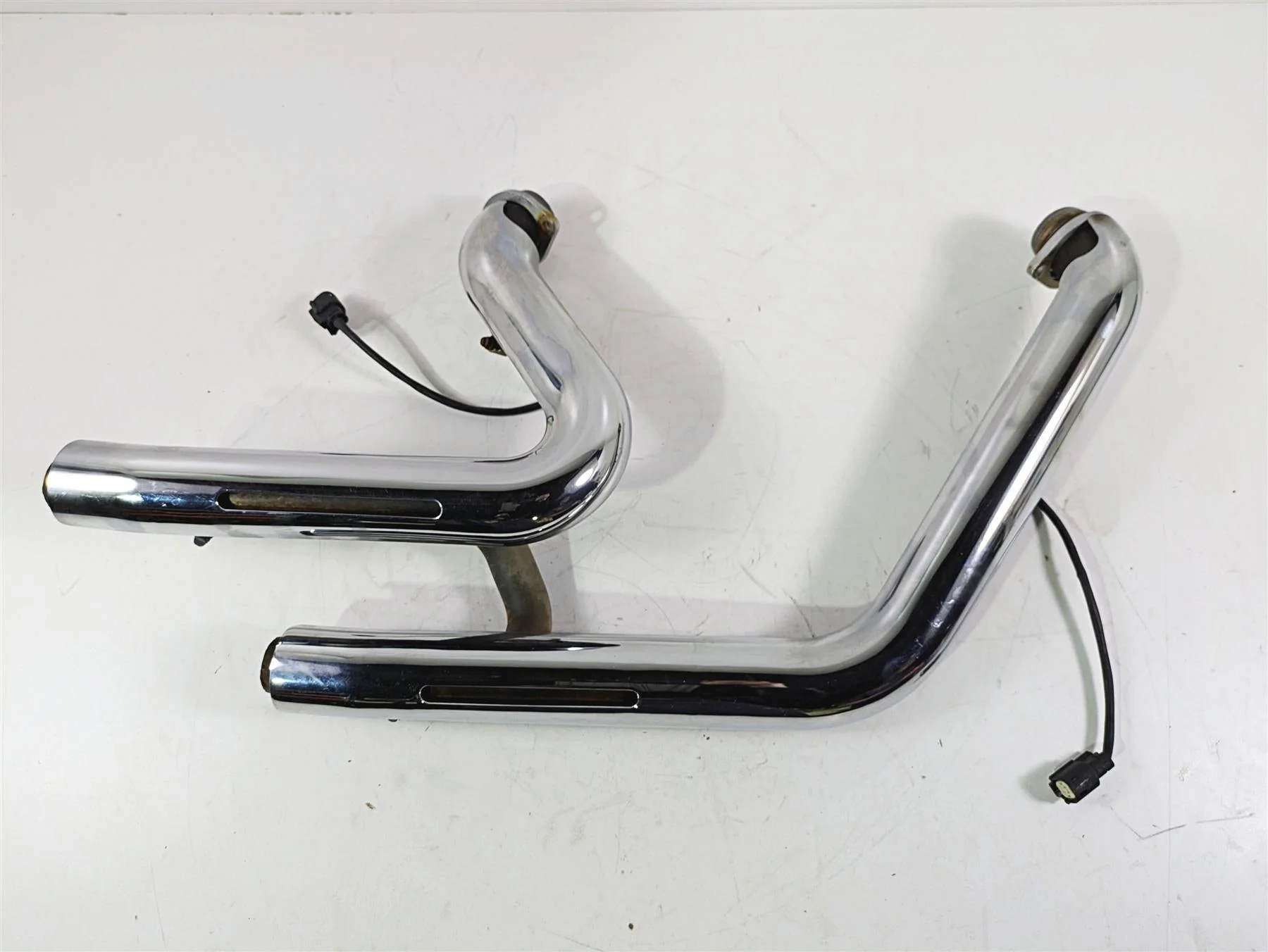 2018 Harley FXBR Softail Breakout Stock Exhaust Header Manifold Set 65600259 - Image 6