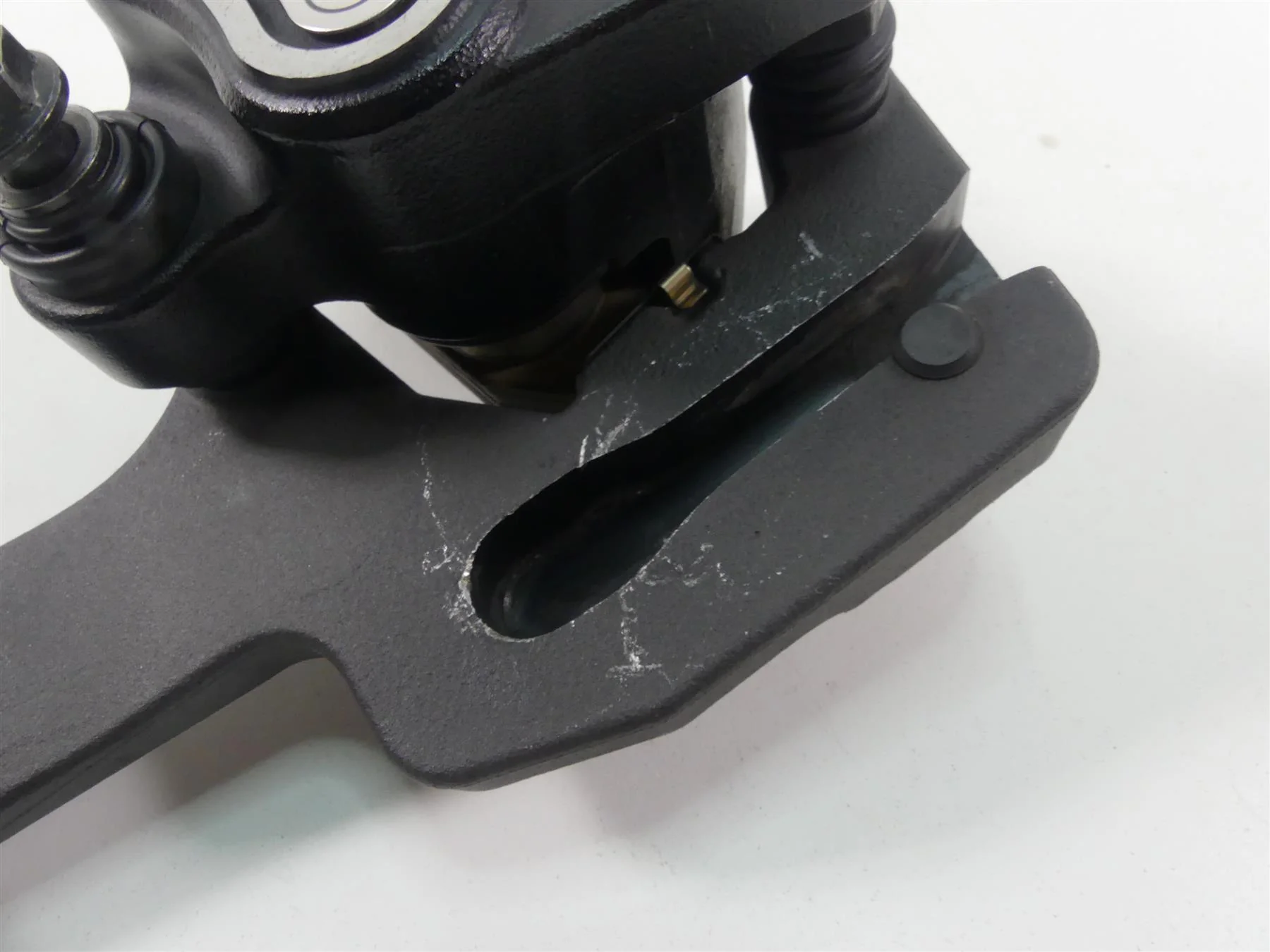 2018 Harley FXBRS Softail Breakout Rear Brake Caliper & Bracket 41300192 - Image 11