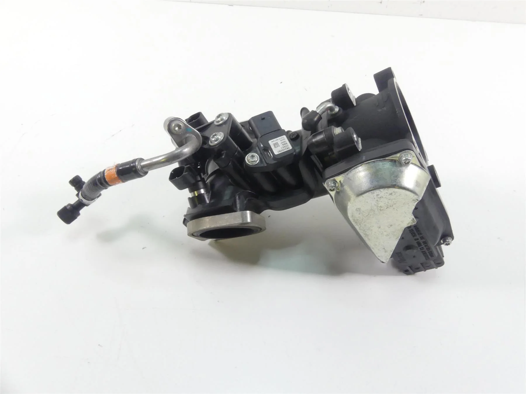 2018 Harley Softail FXFB Fat Bob Mikuni M8 Throttle Body Fuel Injection 27300122 - Image 4