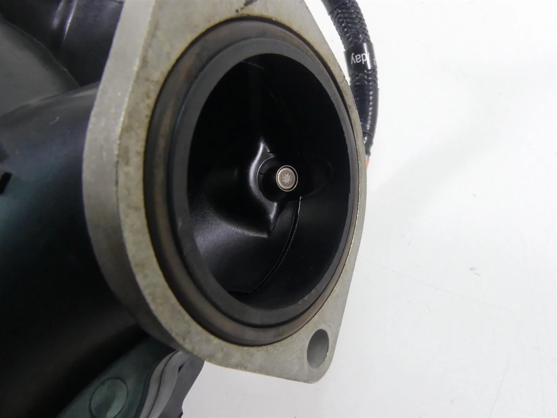 2018 Harley Softail FXFB Fat Bob Mikuni M8 Throttle Body Fuel Injection 27300122 - Image 8