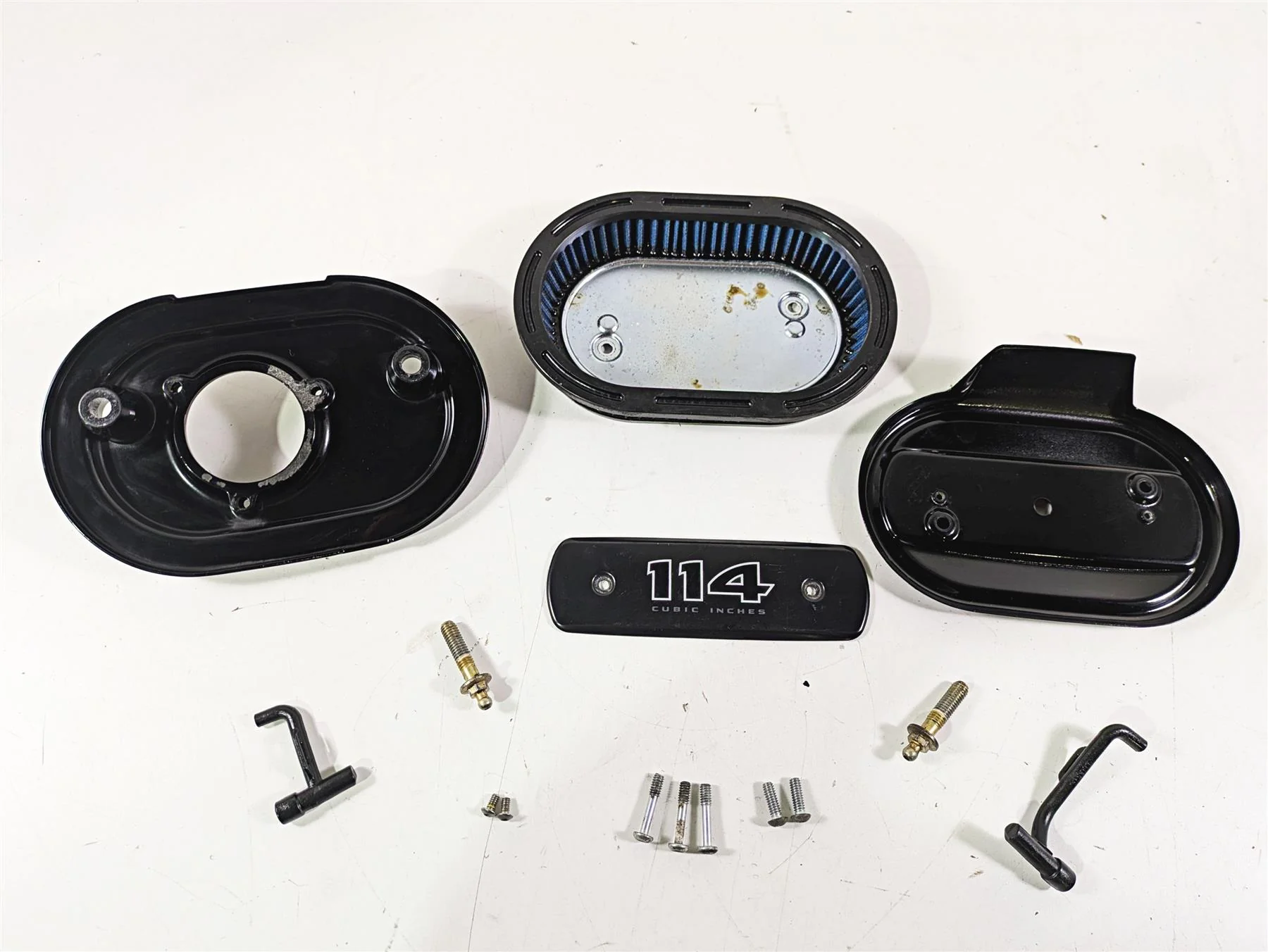 2018 Harley Softail FXFBS Fat Bob 114 Air Cleaner Breather Filter 29000148 - Image 2
