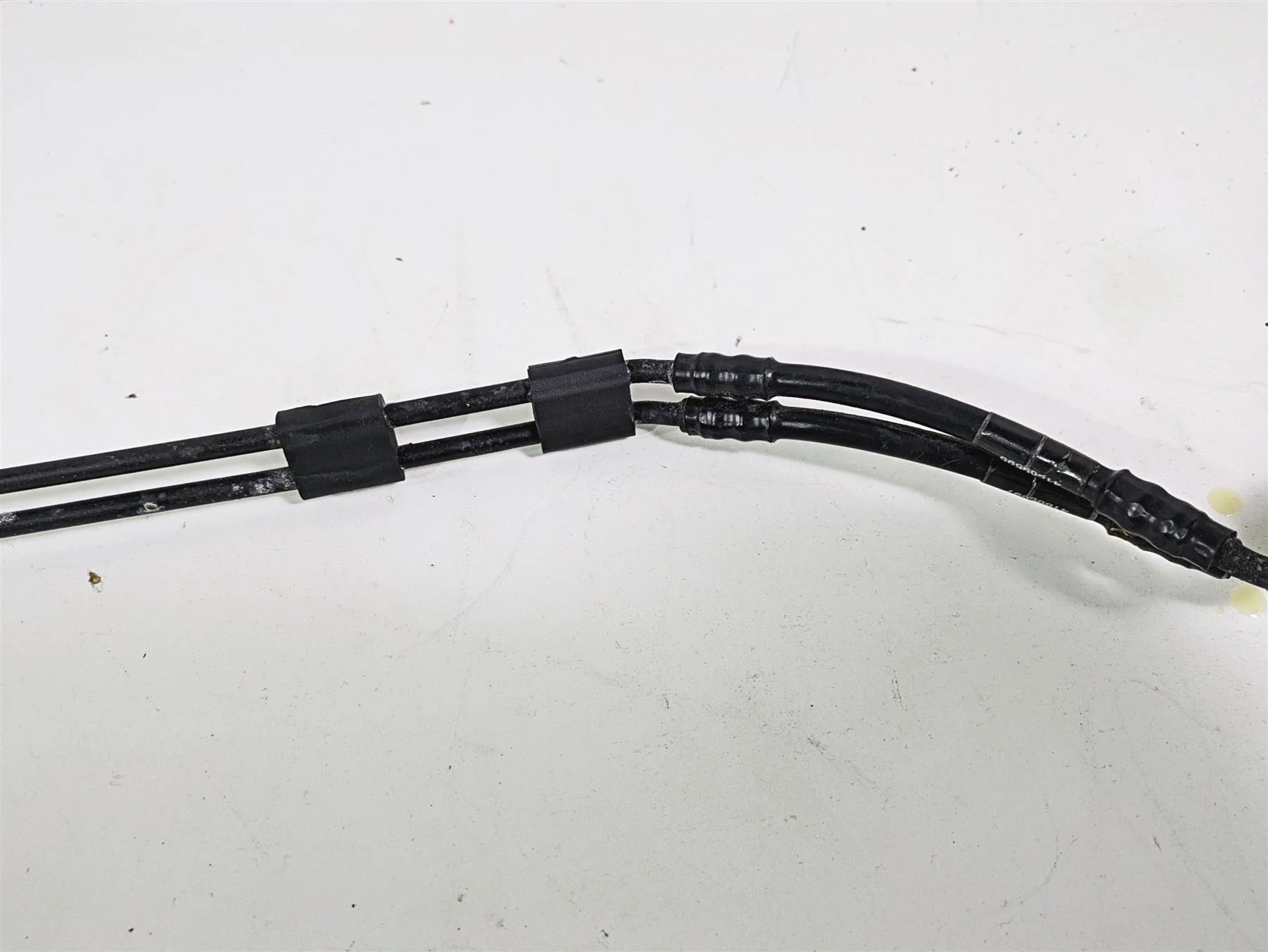 2018 Harley Softail FXFBS Fat Bob Front Abs Brake Line Set 41800622 - Image 12