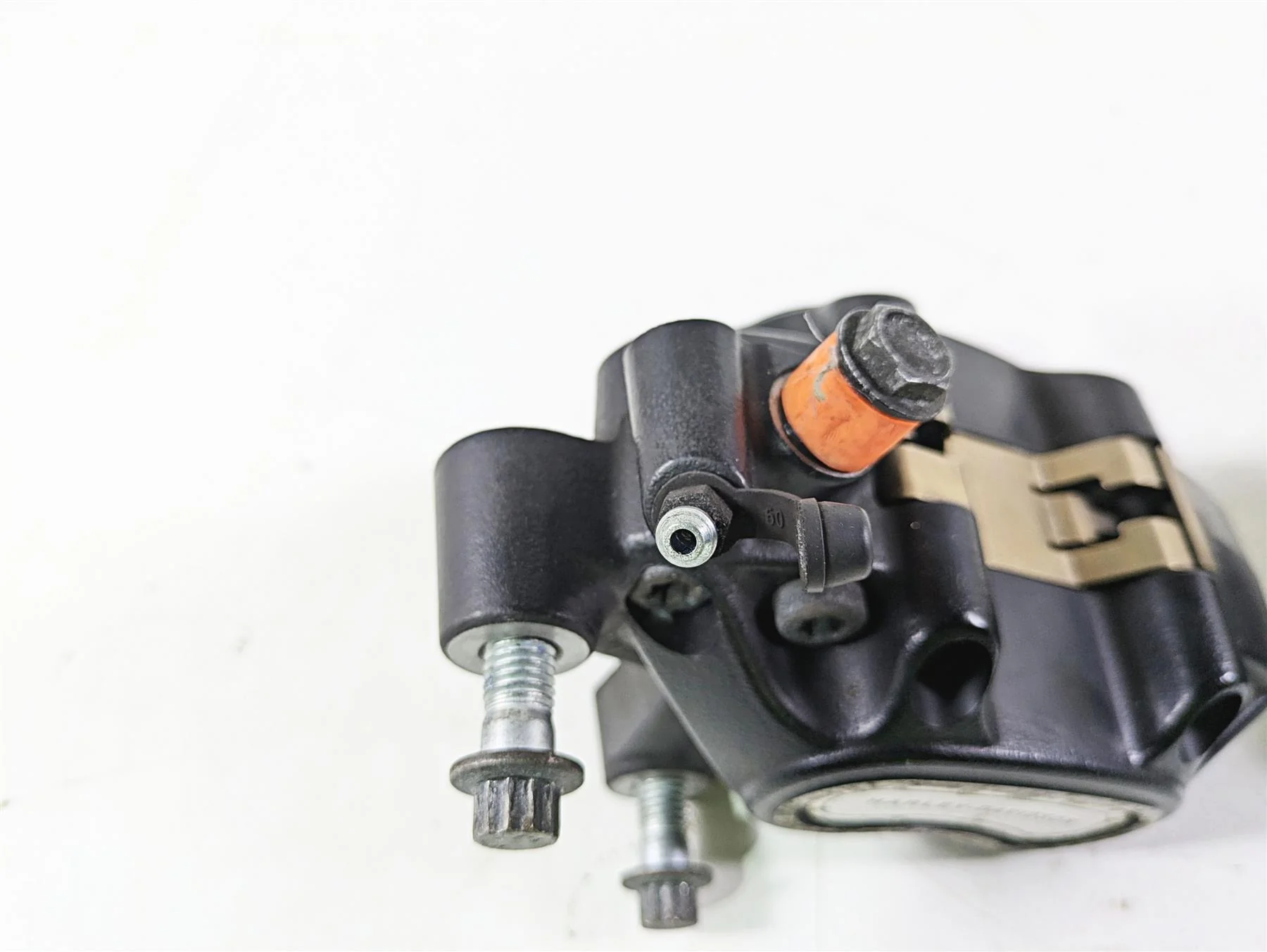 2018 Harley Softail FXFBS Fat Bob Front Brake Caliper Set 41300095 41300205 - Image 5