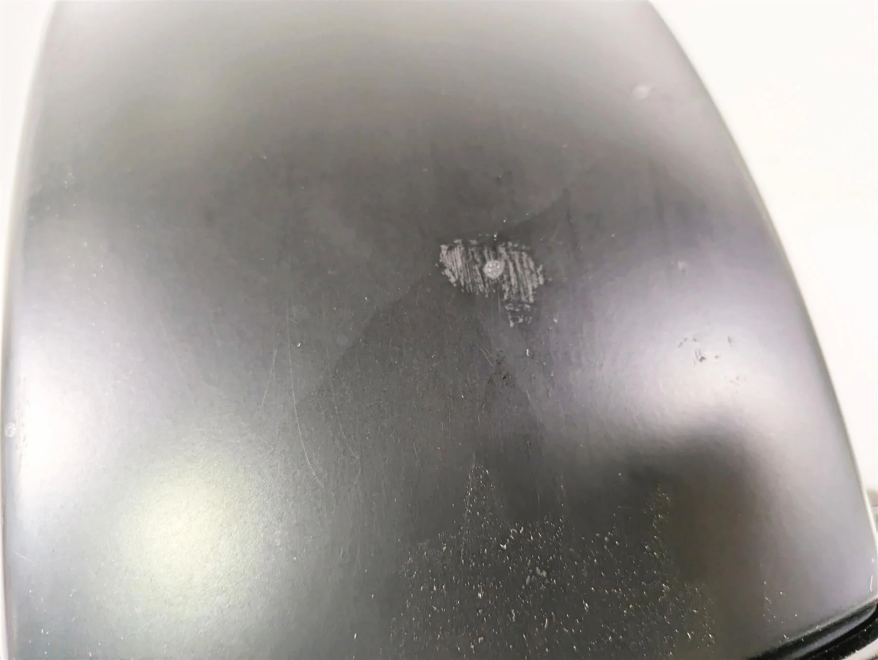 2018 Harley Softail FXFBS Fat Bob Front Fender + Mount 58900271 - Image 4