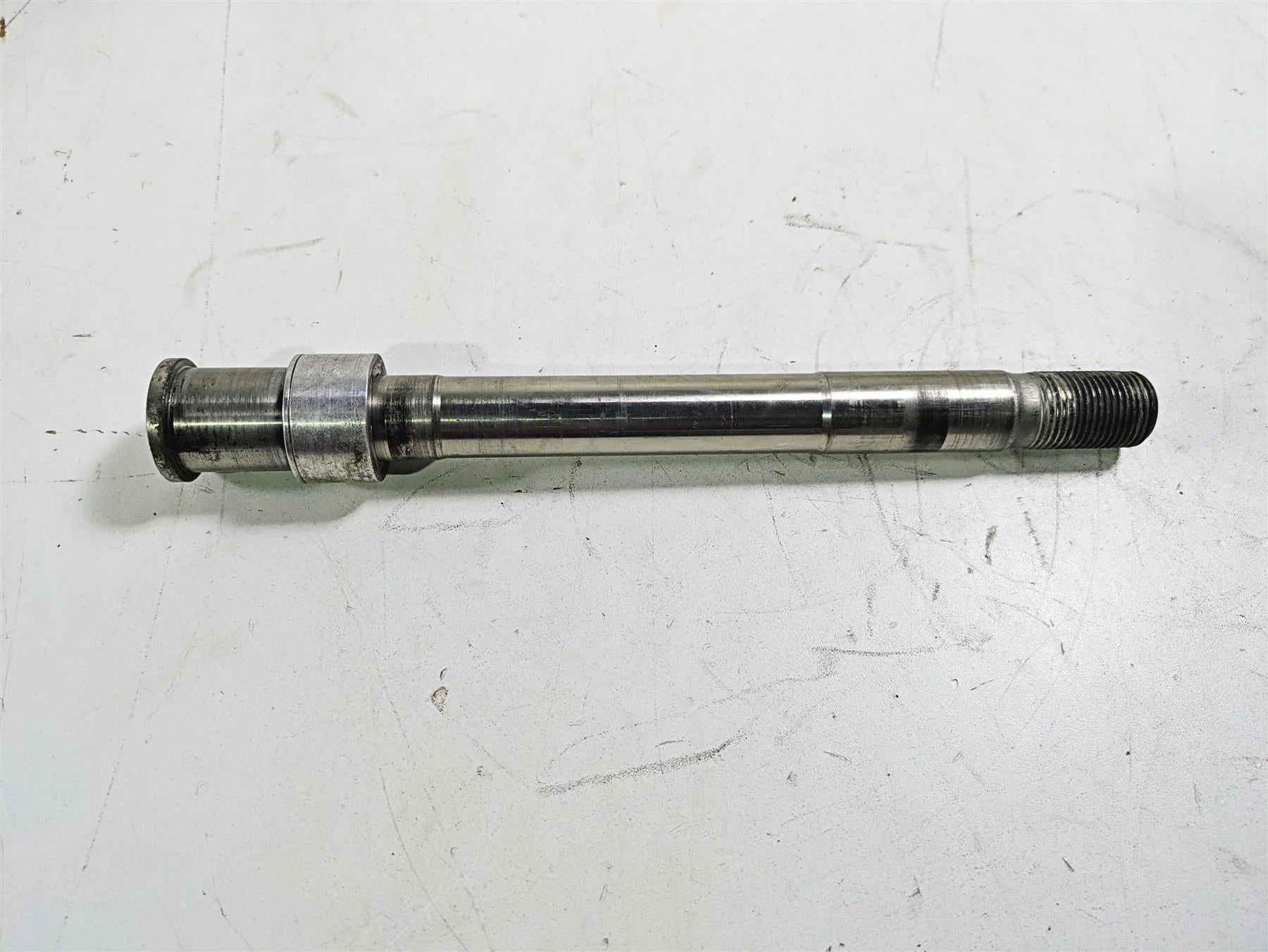 2018 Harley Softail FXFBS Fat Bob Front Wheel Spindle Axle 25mm 43000080 - Image 3