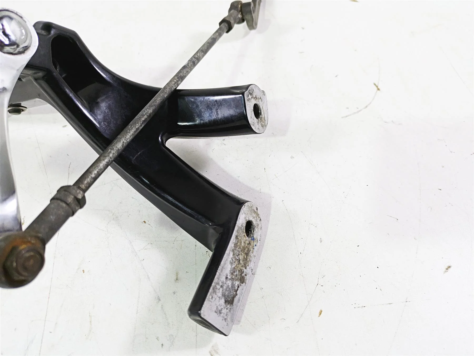 2018 Harley Softail FXFBS Fat Bob Left Rider Footpeg & Shifter 33600134 33600211 - Image 12