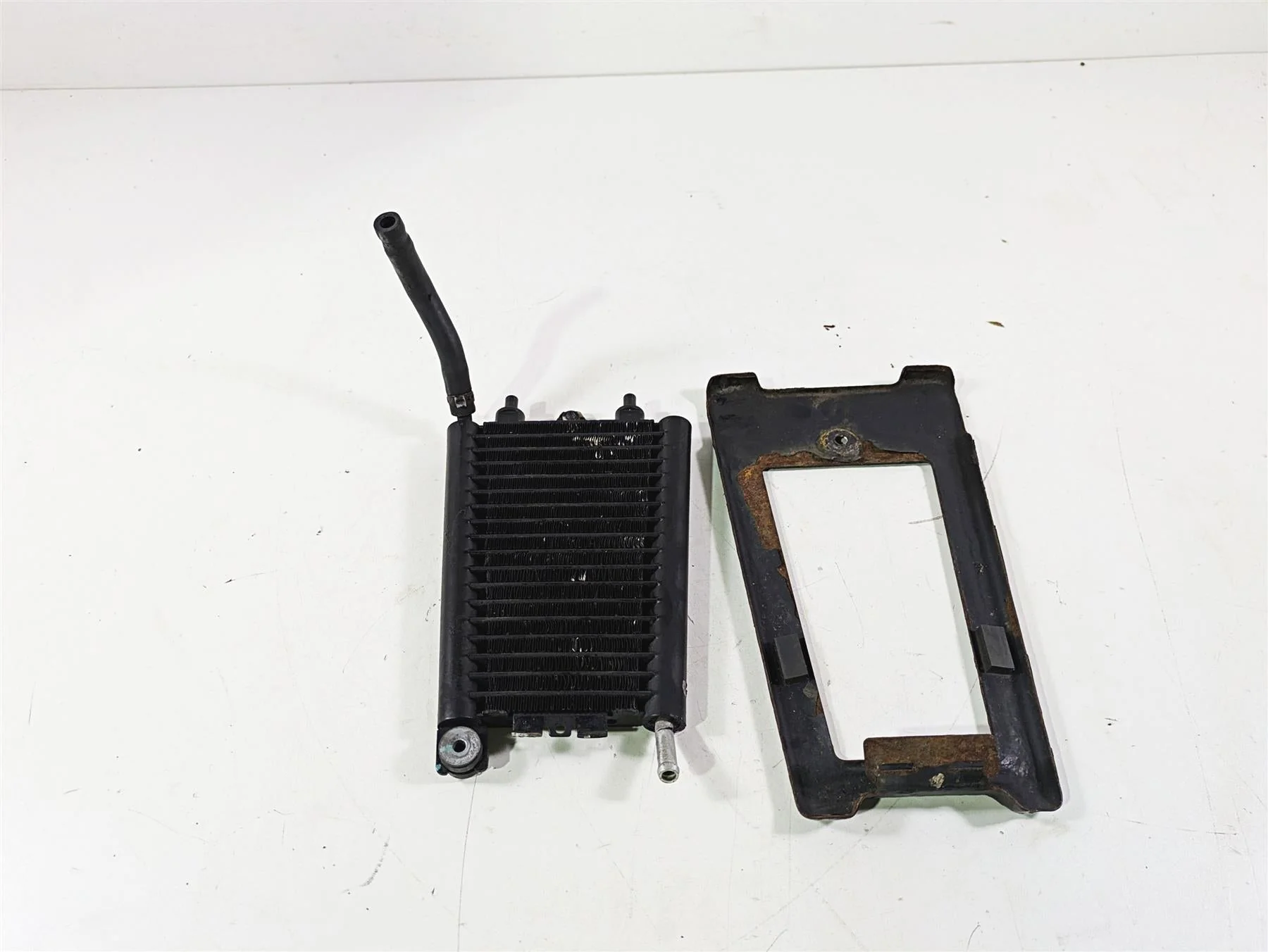 2018 Harley Softail FXFBS Fat Bob Oil Cooler Cover Line Set - No Leaks 62700191