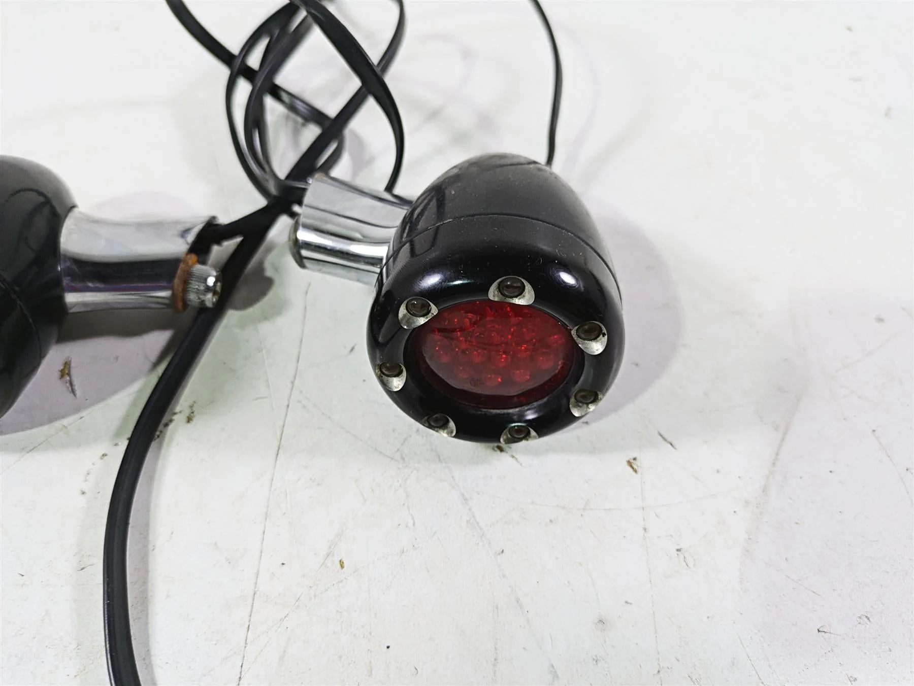 2018 Harley Softail FXFBS Fat Bob Rear Led Turn Signal Set - Read 67800965 - Image 5