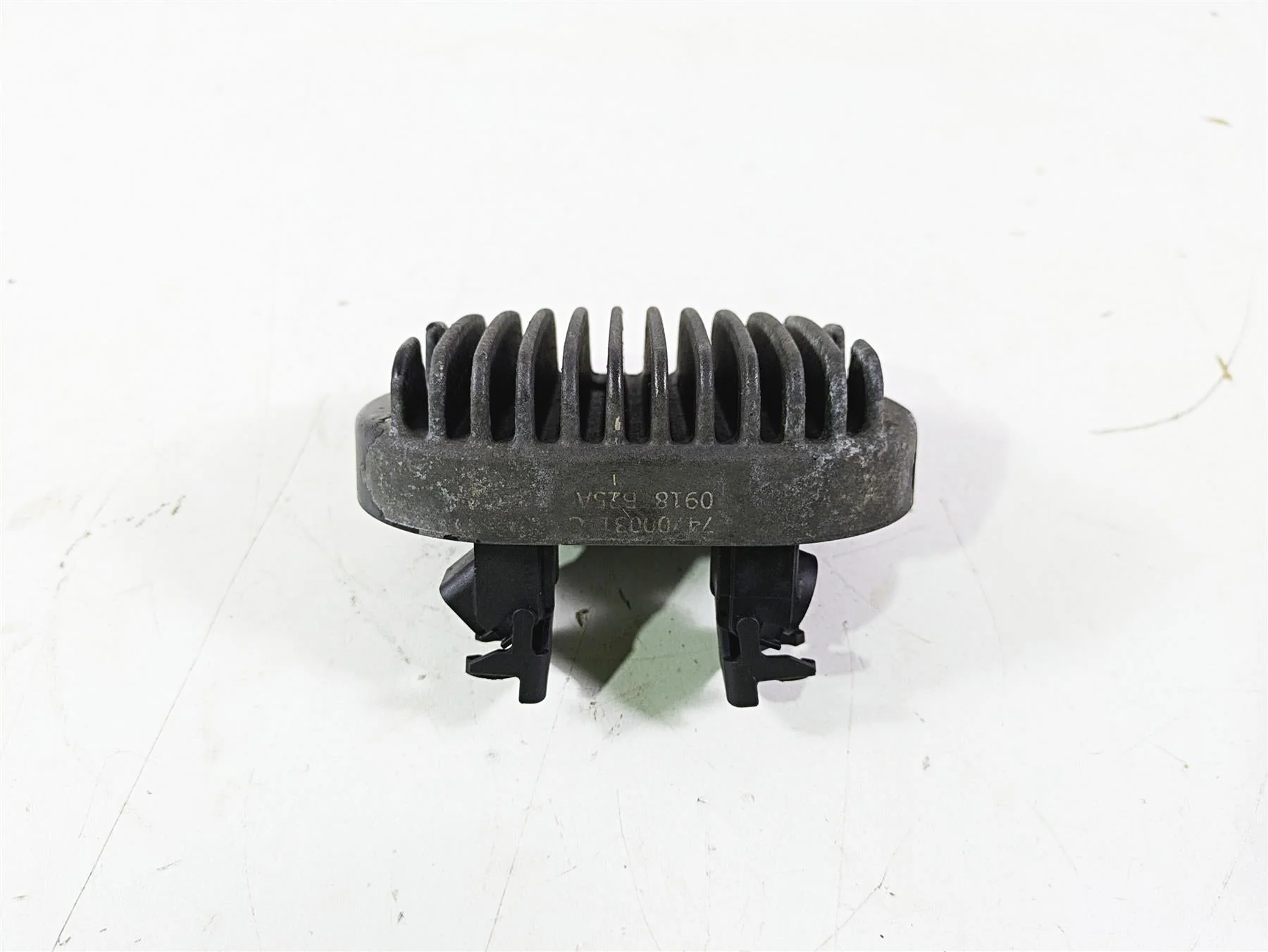 2018 Harley Softail FXFBS Fat Bob Rectifier Voltage Regulator 74700031 - Image 3