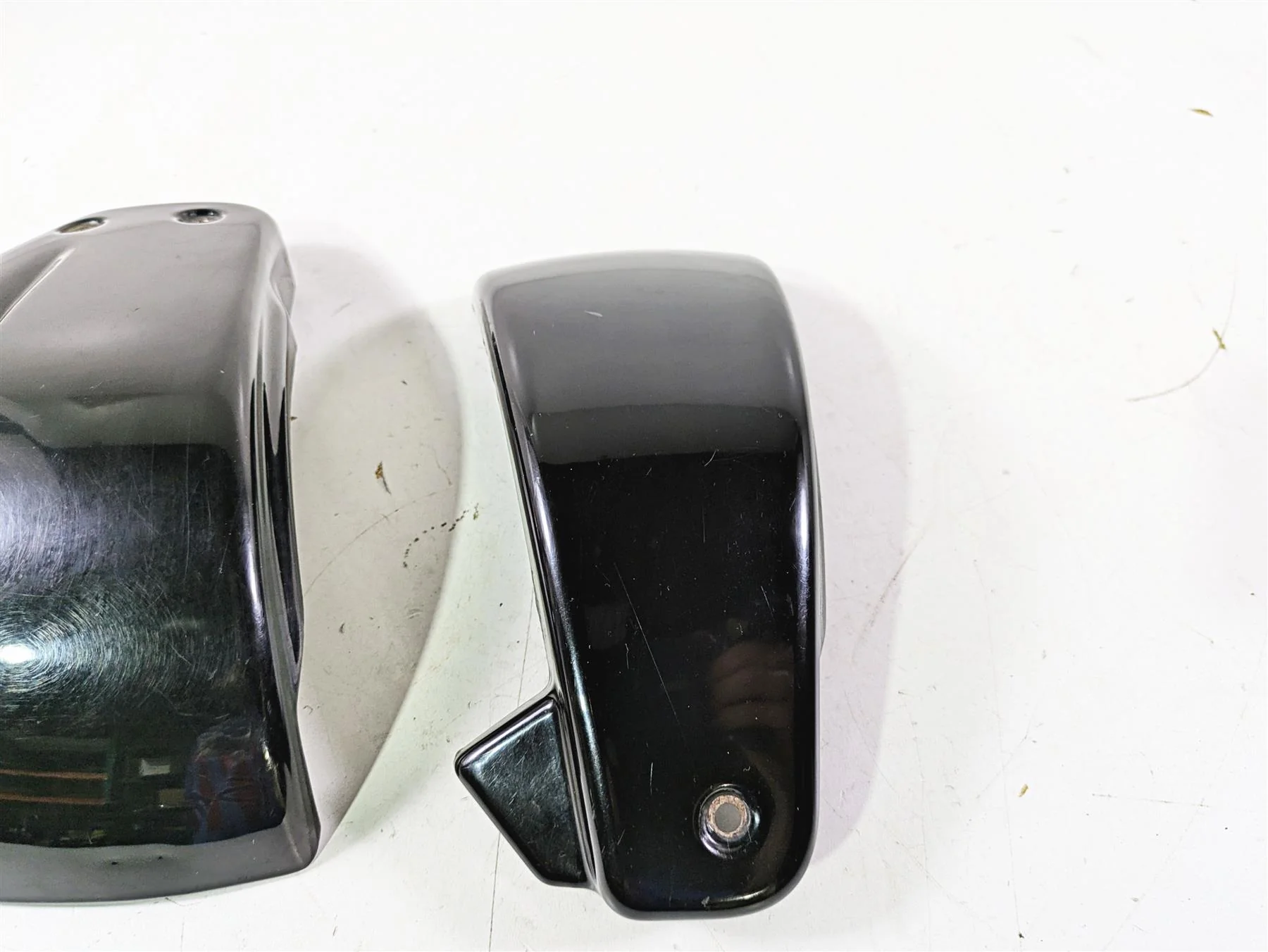 2018 Harley Softail FXFBS Fat Bob Side Cover Fairing Set 61300783 69201505 - Image 5
