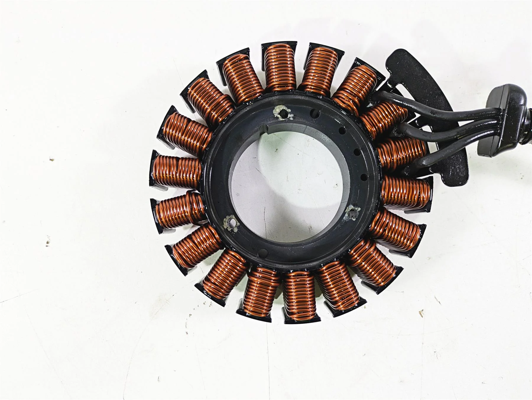 2018 Harley Softail FXFBS Fat Bob Stator Alternator Generator 3Ph 50A 29900042A - Image 6