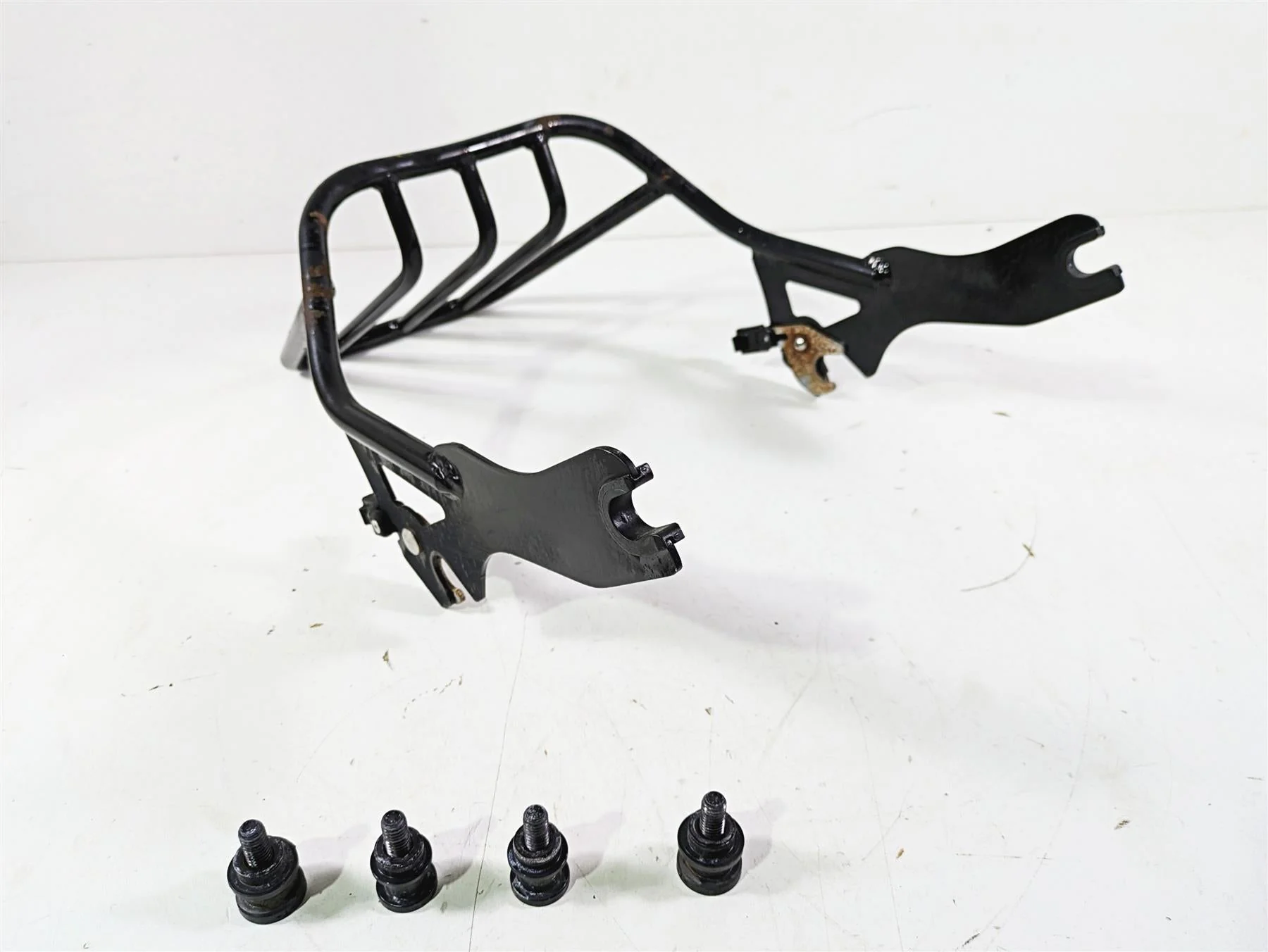 2018 Harley Softail FXFBS Fat Bob Two Up Luggage Rack & Mounts