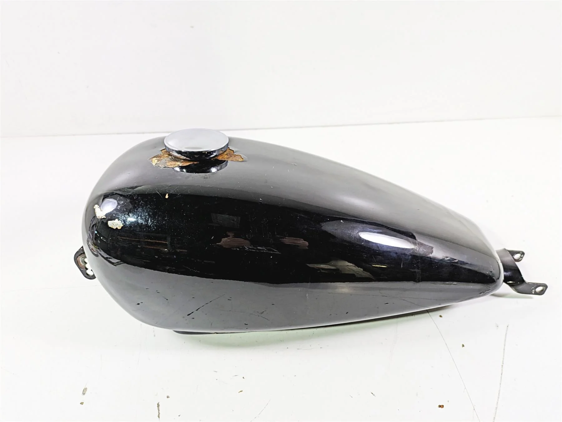 2018 Harley Sportster XL1200 Custom Fuel Gas Petrol Tank Reservoir 61000703 - Image 5