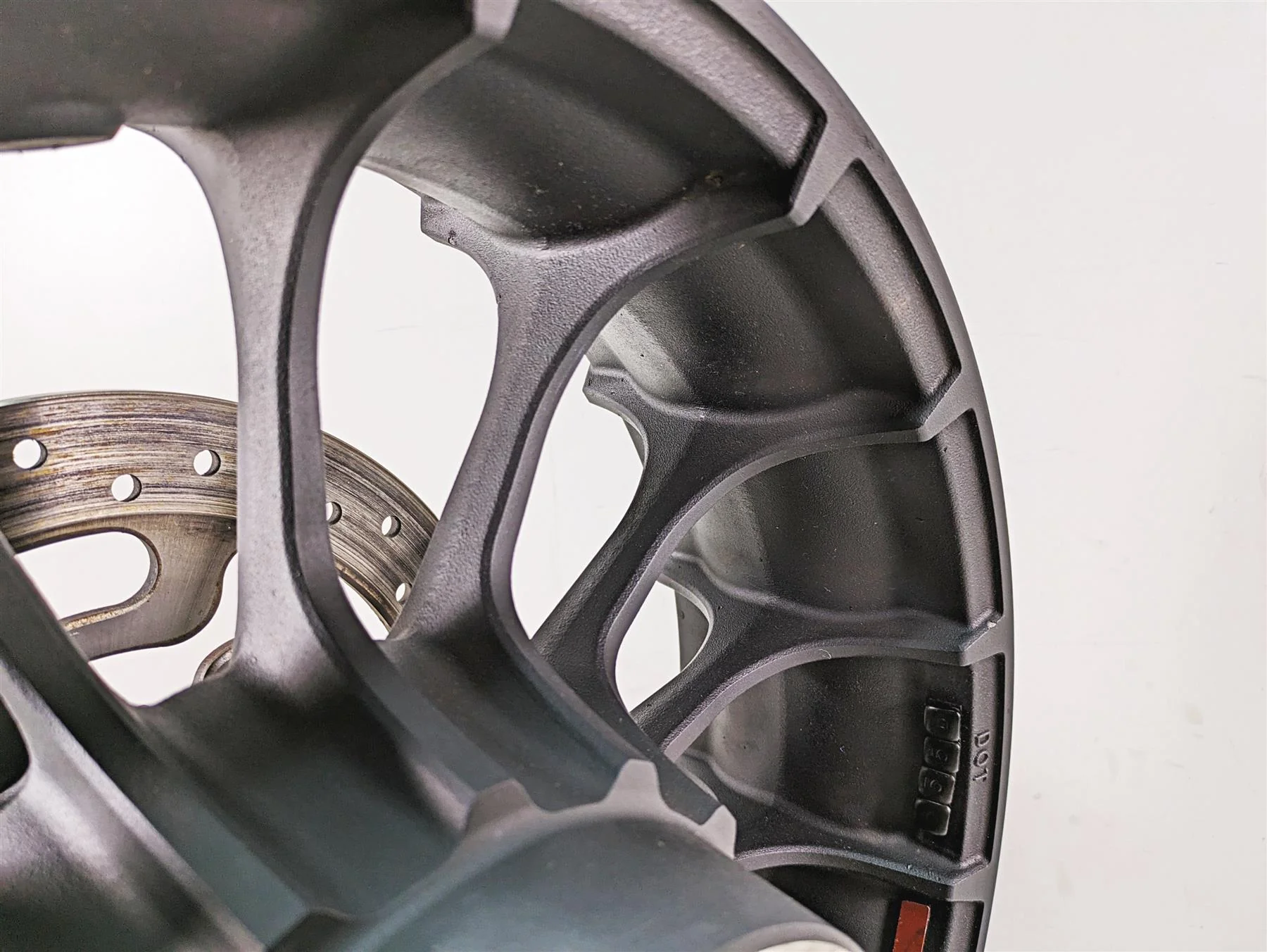 2018 Harley Touring FLHXSE CVO Street Glide Rear Wheel Rim 18x5 Talon 40900517 - Image 7