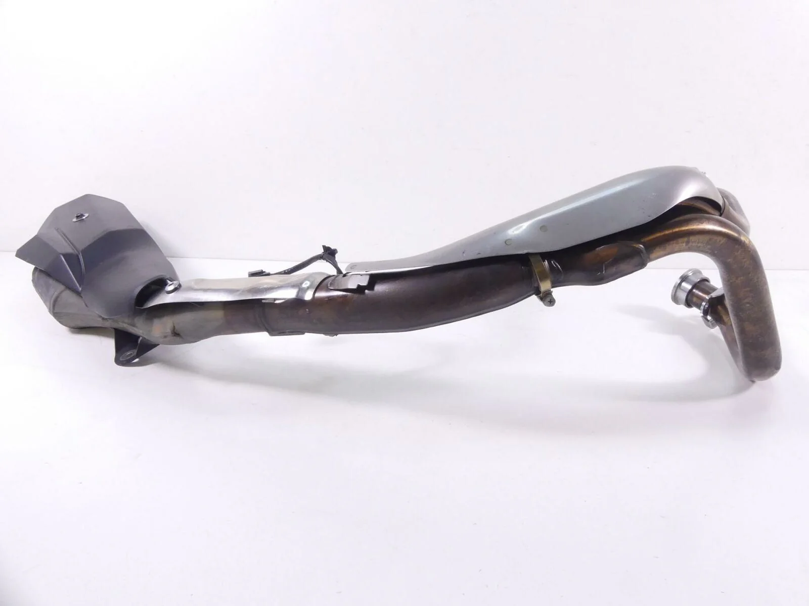 2018 Honda CRF1000 Africa Twin Exhaust Pipe Header Manifold 18150-MKK-A00 - Image 2