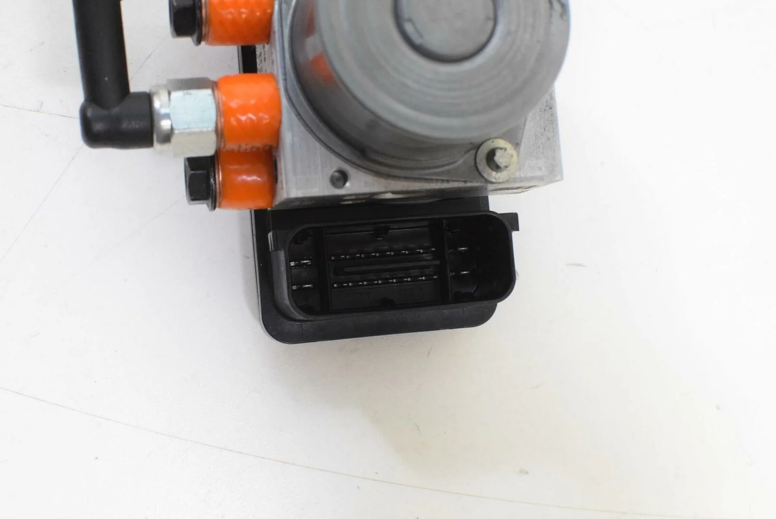 2018 Husqvarna 401 Vitpilen ABS Brake Pump Module 28542031044 - Image 7