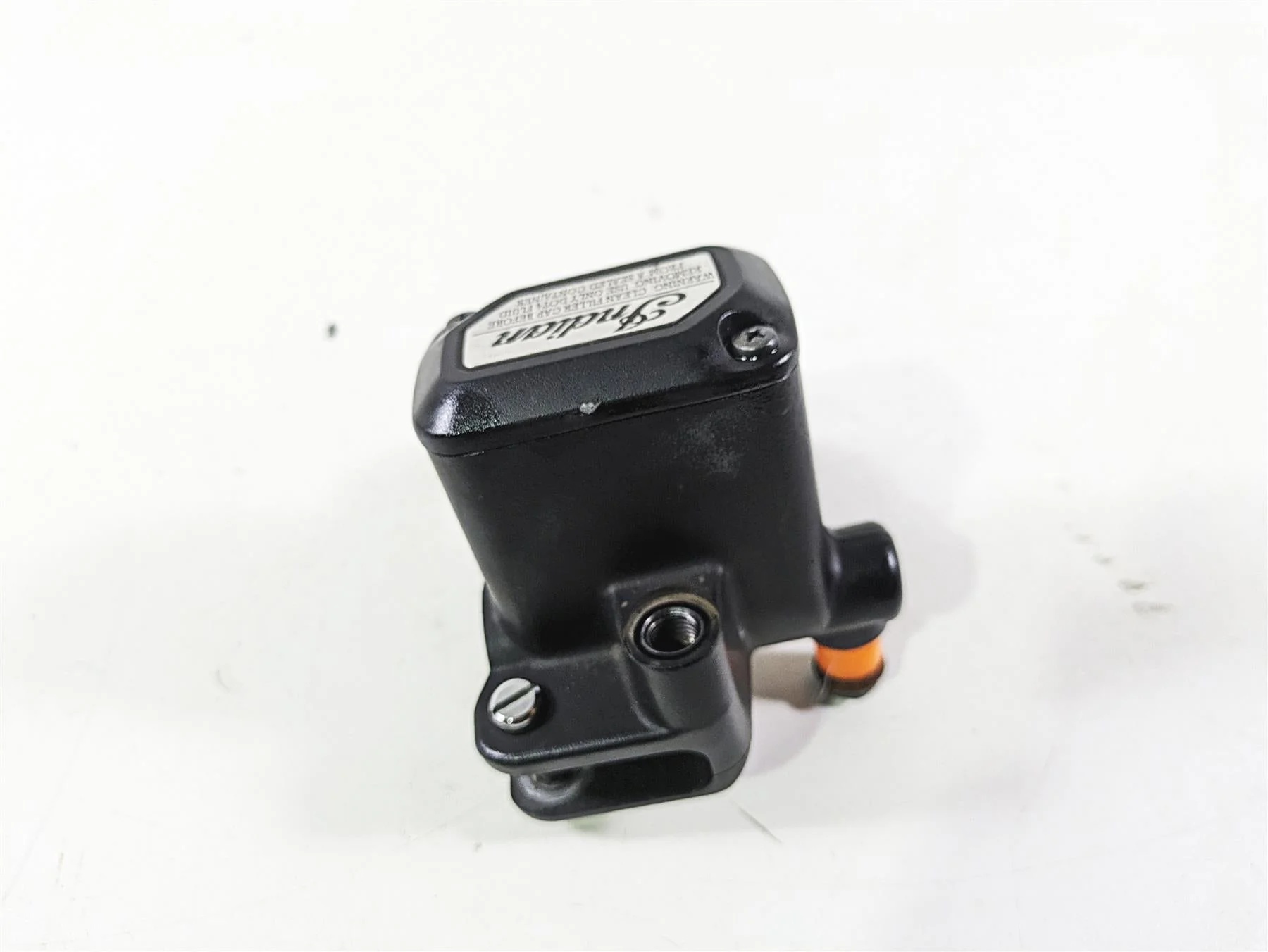 2018 Indian Chieftain Dark Horse Front Brake Master Cylinder 5/8" 1912865 - Image 3
