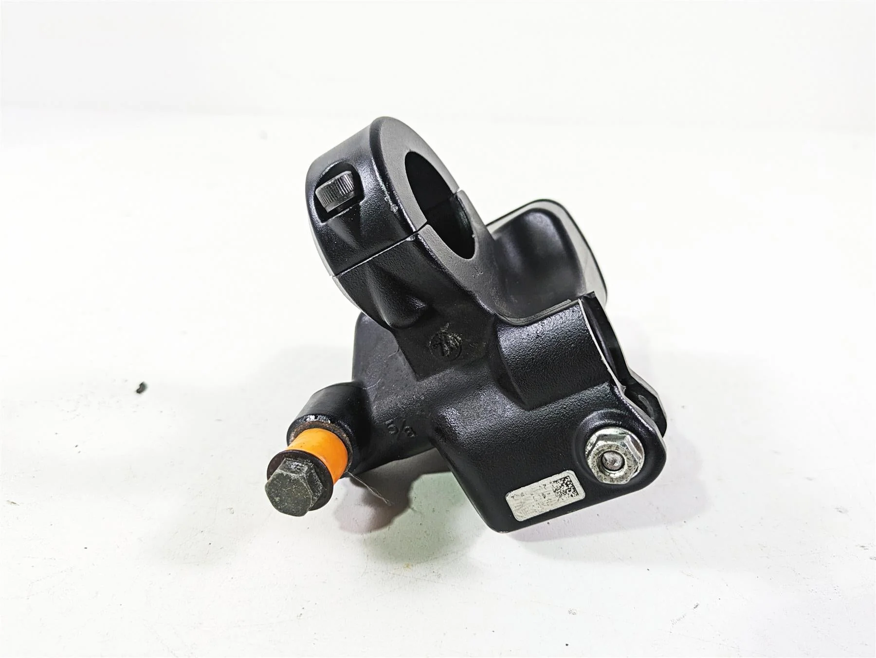 2018 Indian Chieftain Dark Horse Front Brake Master Cylinder 5/8" 1912865 - Image 9