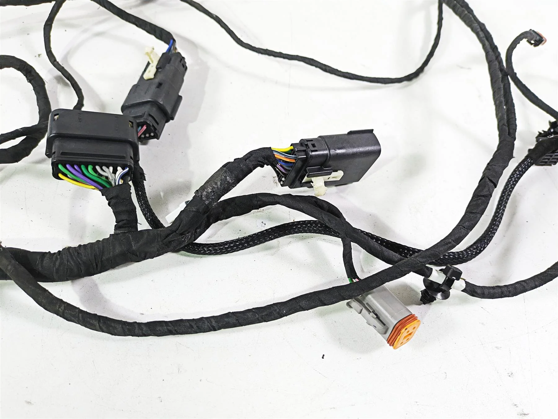 2018 Indian Chieftain Dark Horse Front Fairing Wiring Harness 2414066 - Image 7