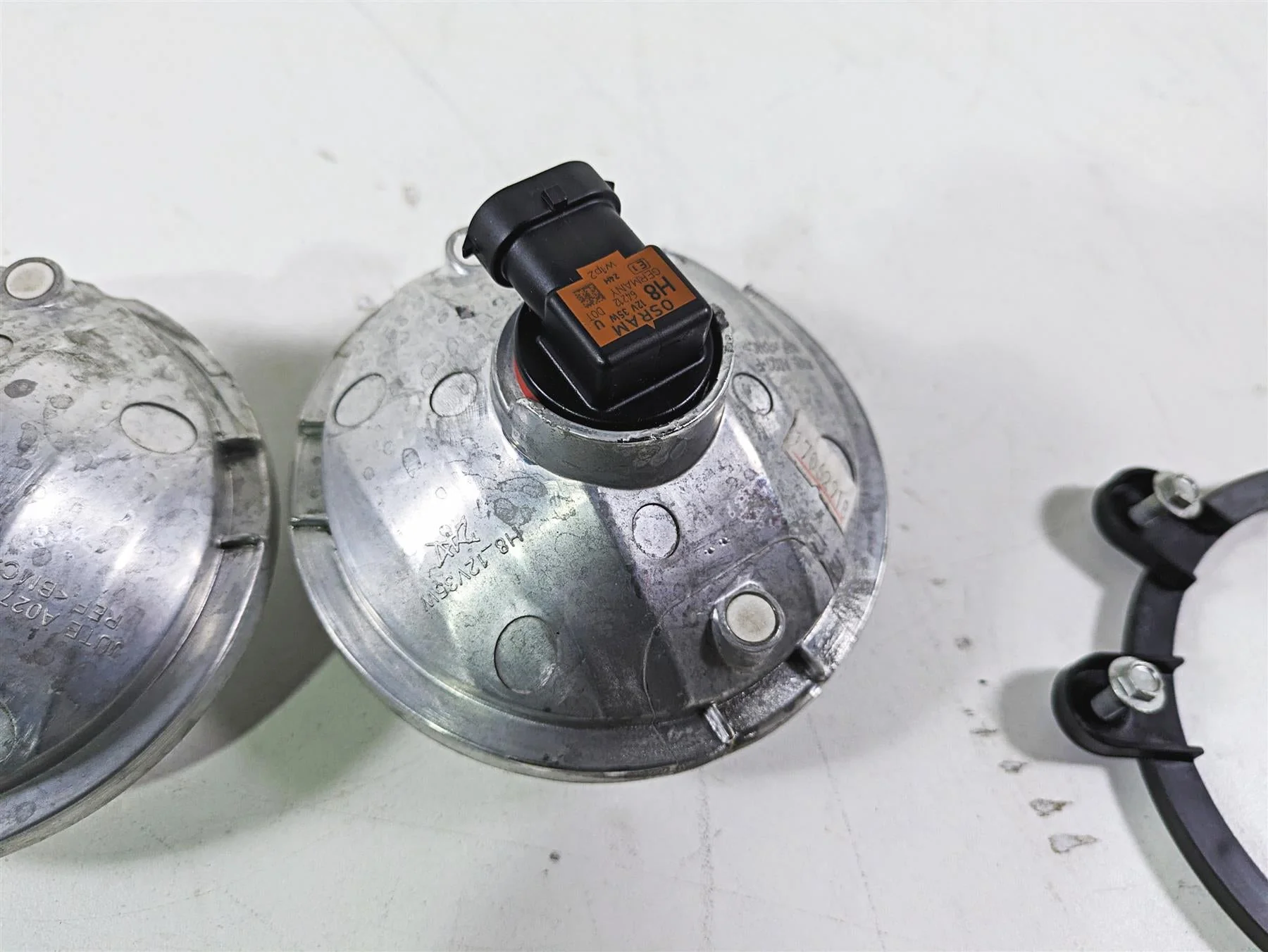 2018 Indian Chieftain Dark Horse Front L+R Spot Fog Light Lamp Set 2412296 - Image 11
