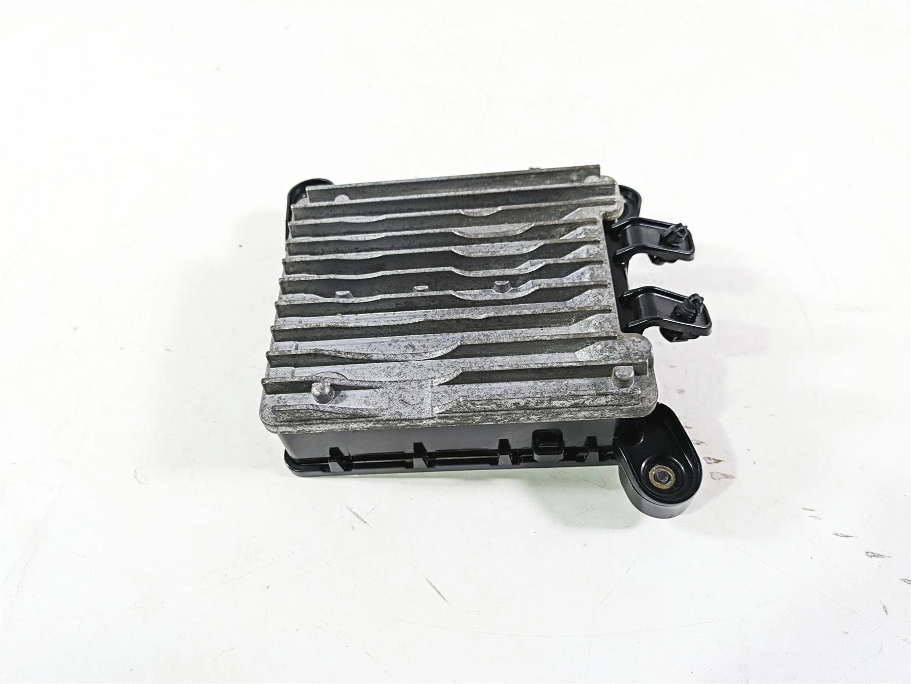 2018 Indian Chieftain Dark Horse Front Radio Amp Amplifier Module 4015980 - Image 11
