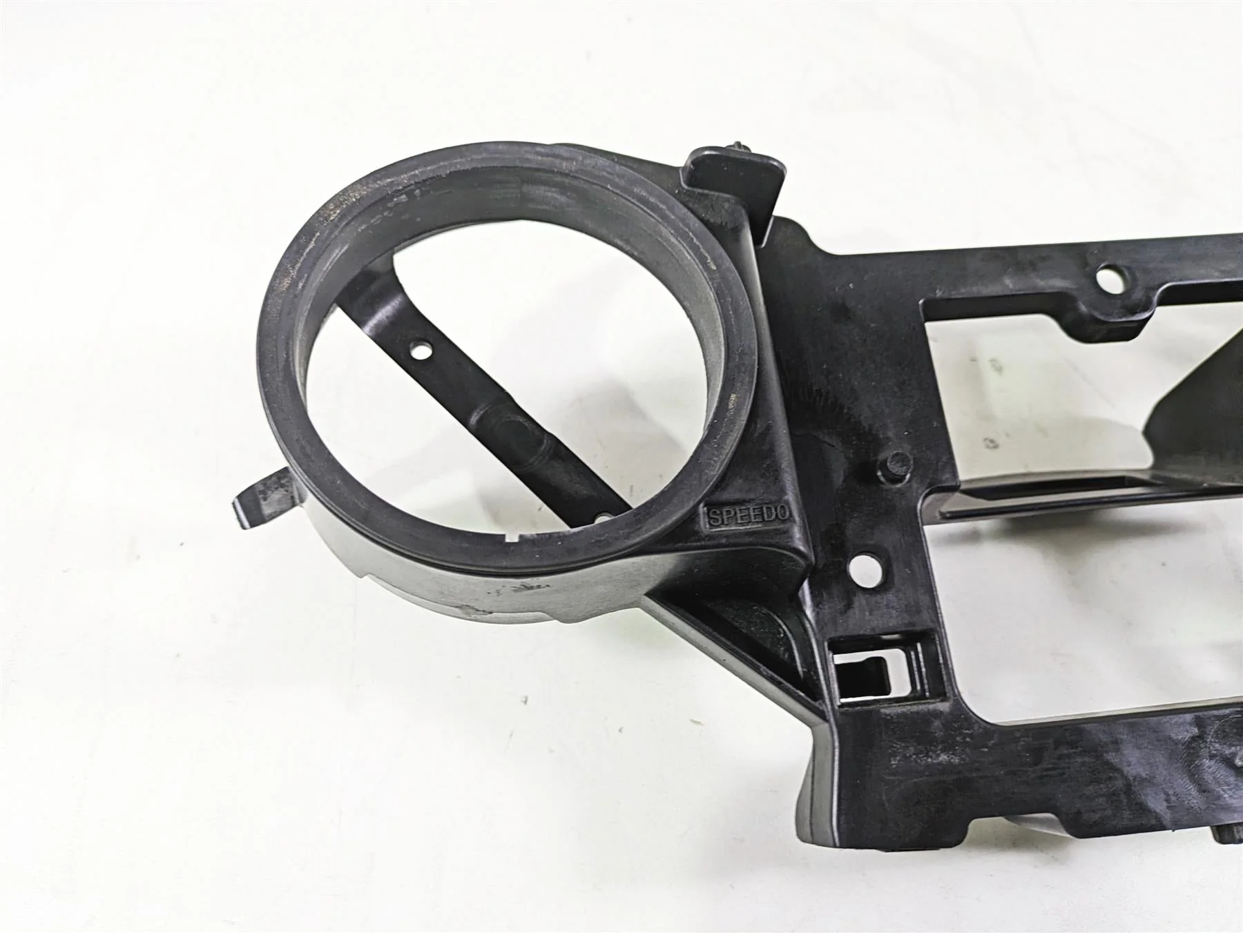 2018 Indian Chieftain Dark Horse Gauge Speedo Tach Holder Housing 5452783 - Image 7